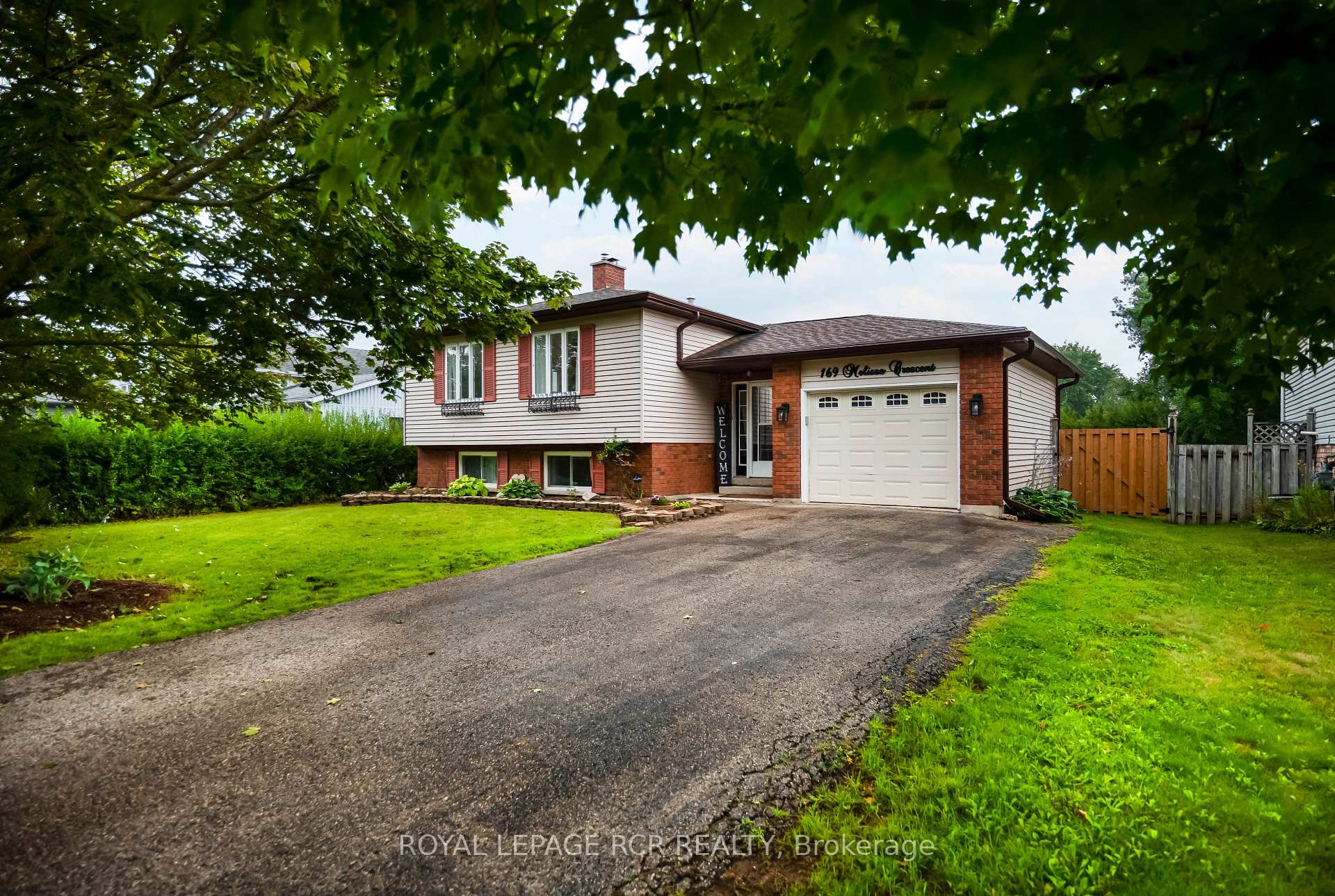 Photo 1 of 169 Melissa Crescent, Wellington North, Mount Forest — HOMEH