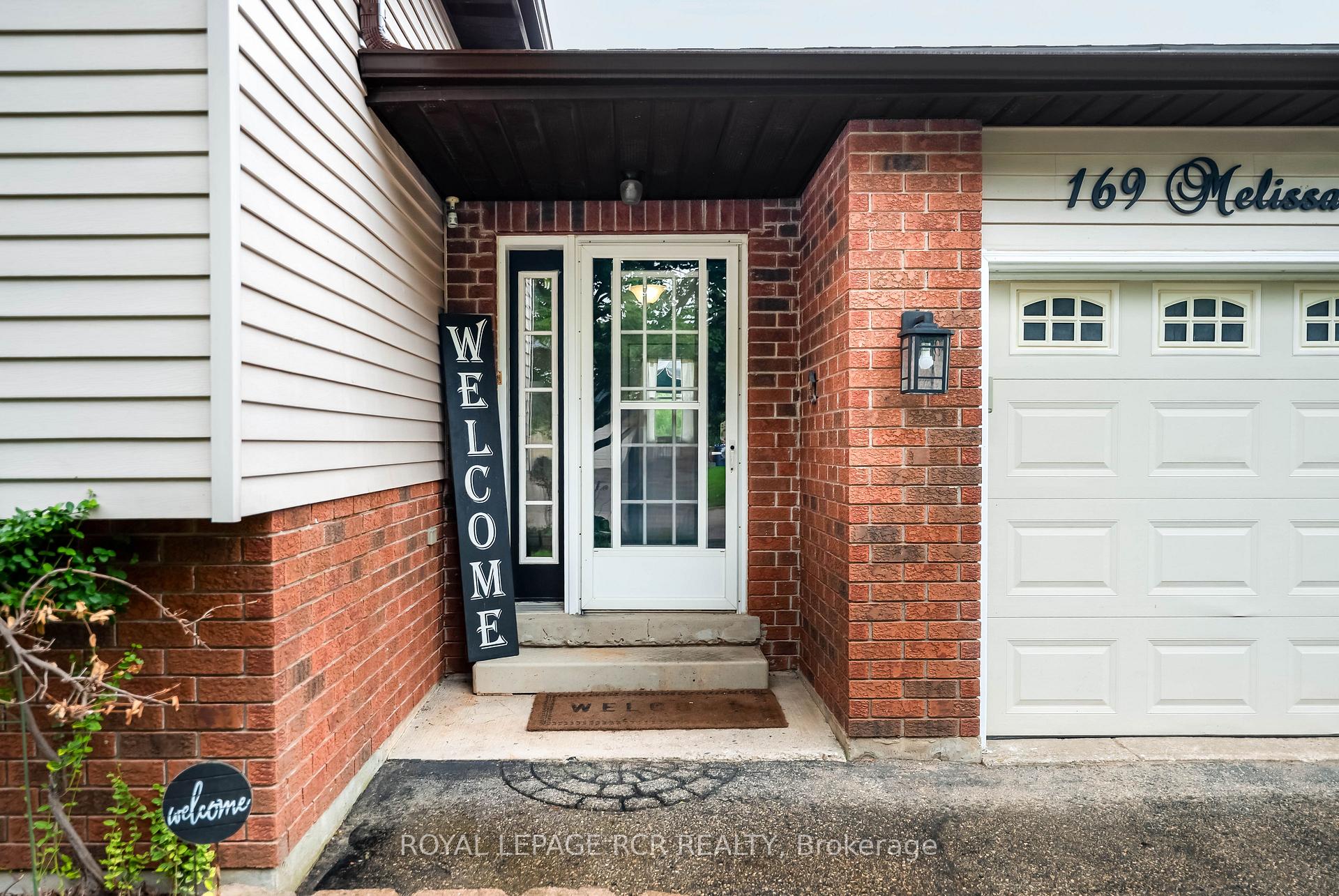 Photo 5 of 169 Melissa Crescent, Wellington North, Mount Forest — HOMEH