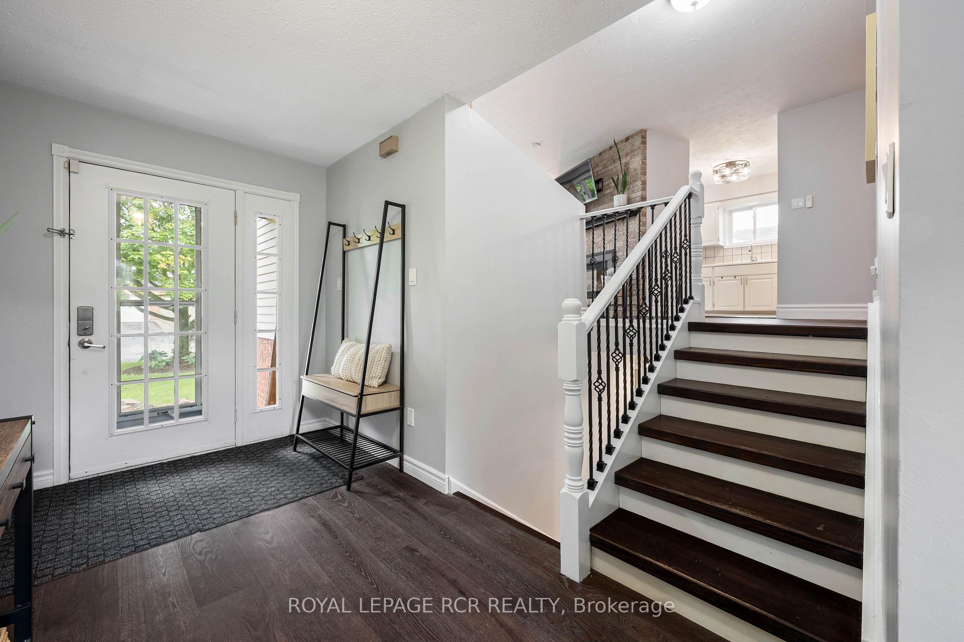 Photo 7 of 169 Melissa Crescent, Wellington North, Mount Forest — HOMEH
