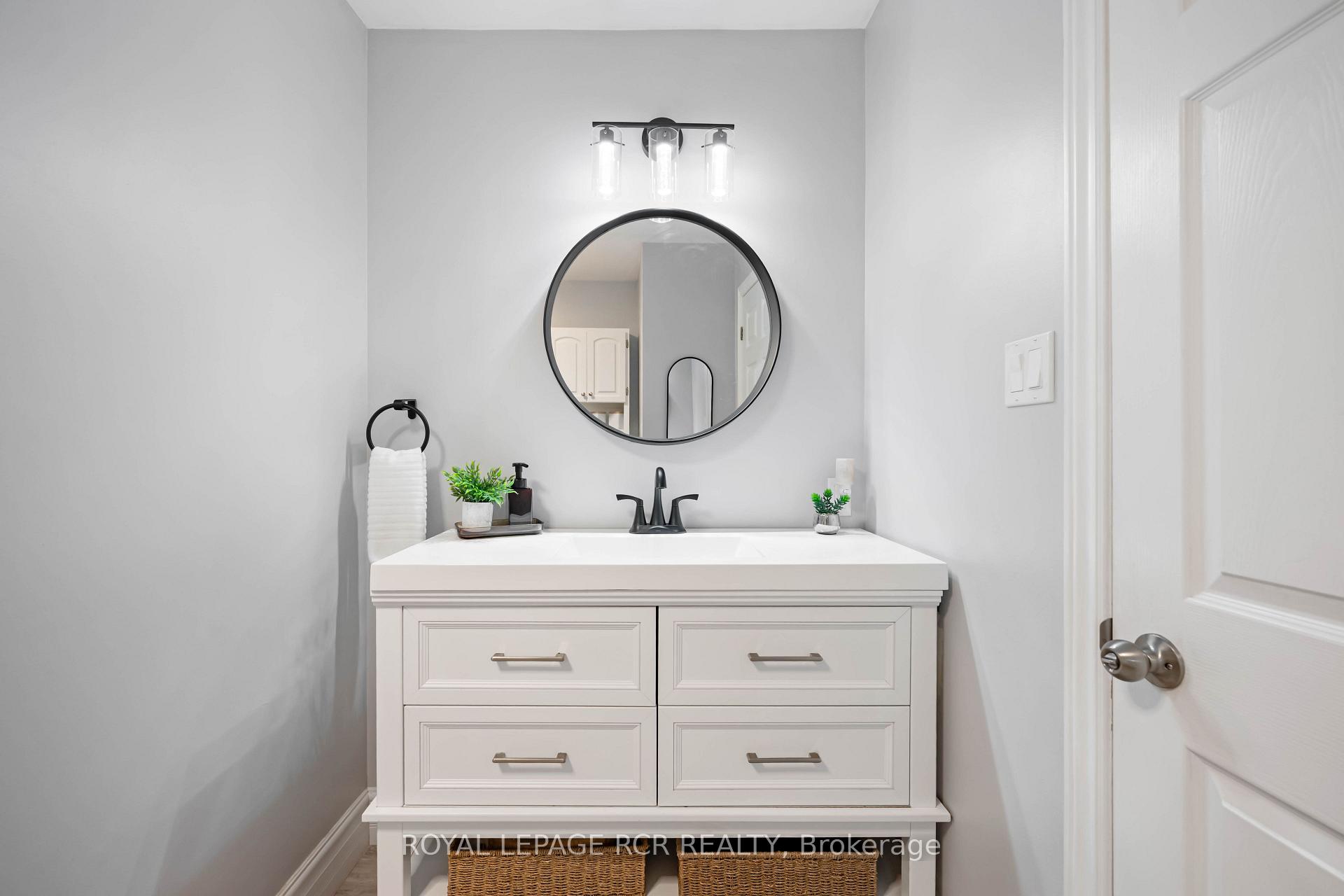 Photo 25 of 169 Melissa Crescent, Wellington North, Mount Forest — HOMEH