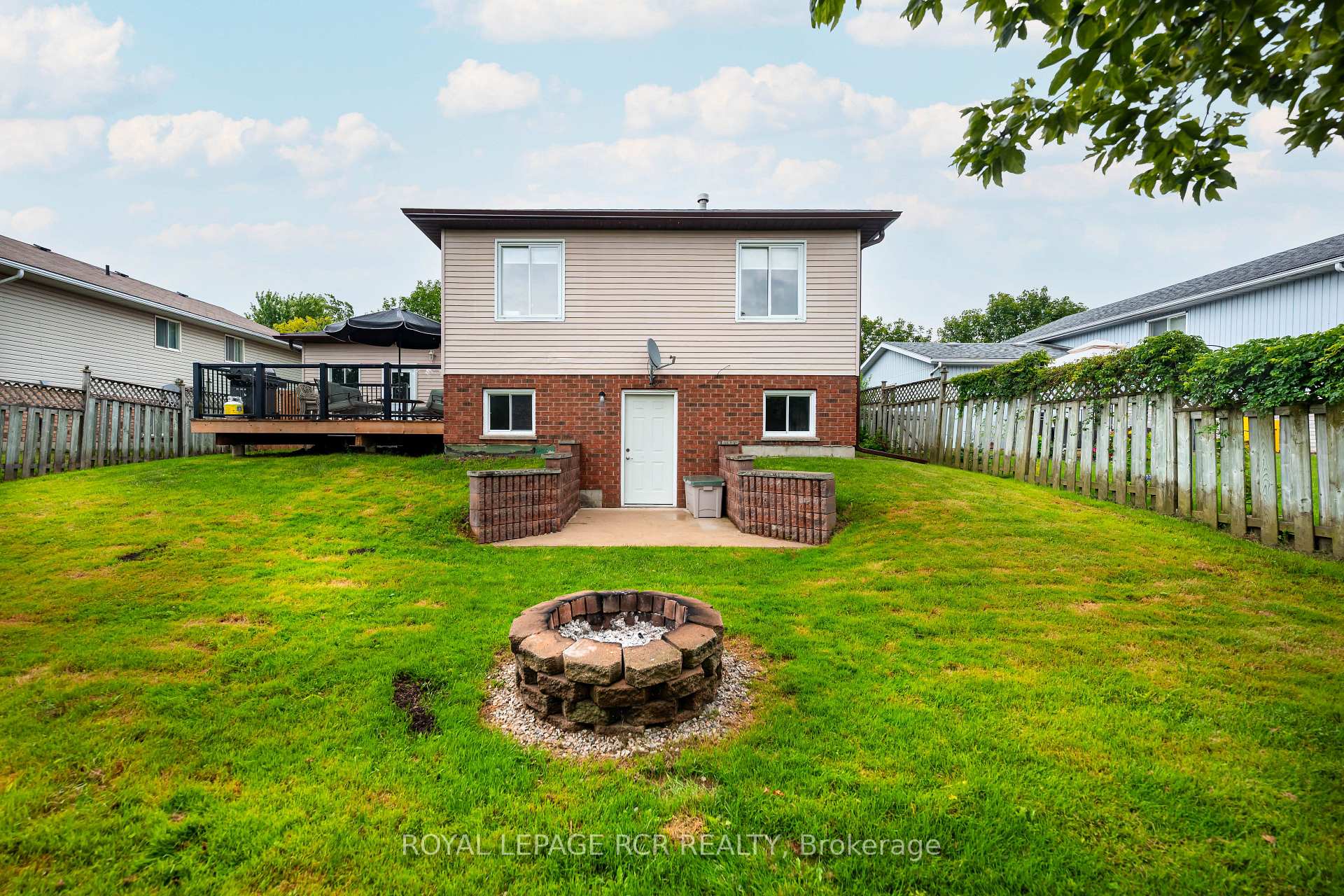 Photo 47 of 169 Melissa Crescent, Wellington North, Mount Forest — HOMEH