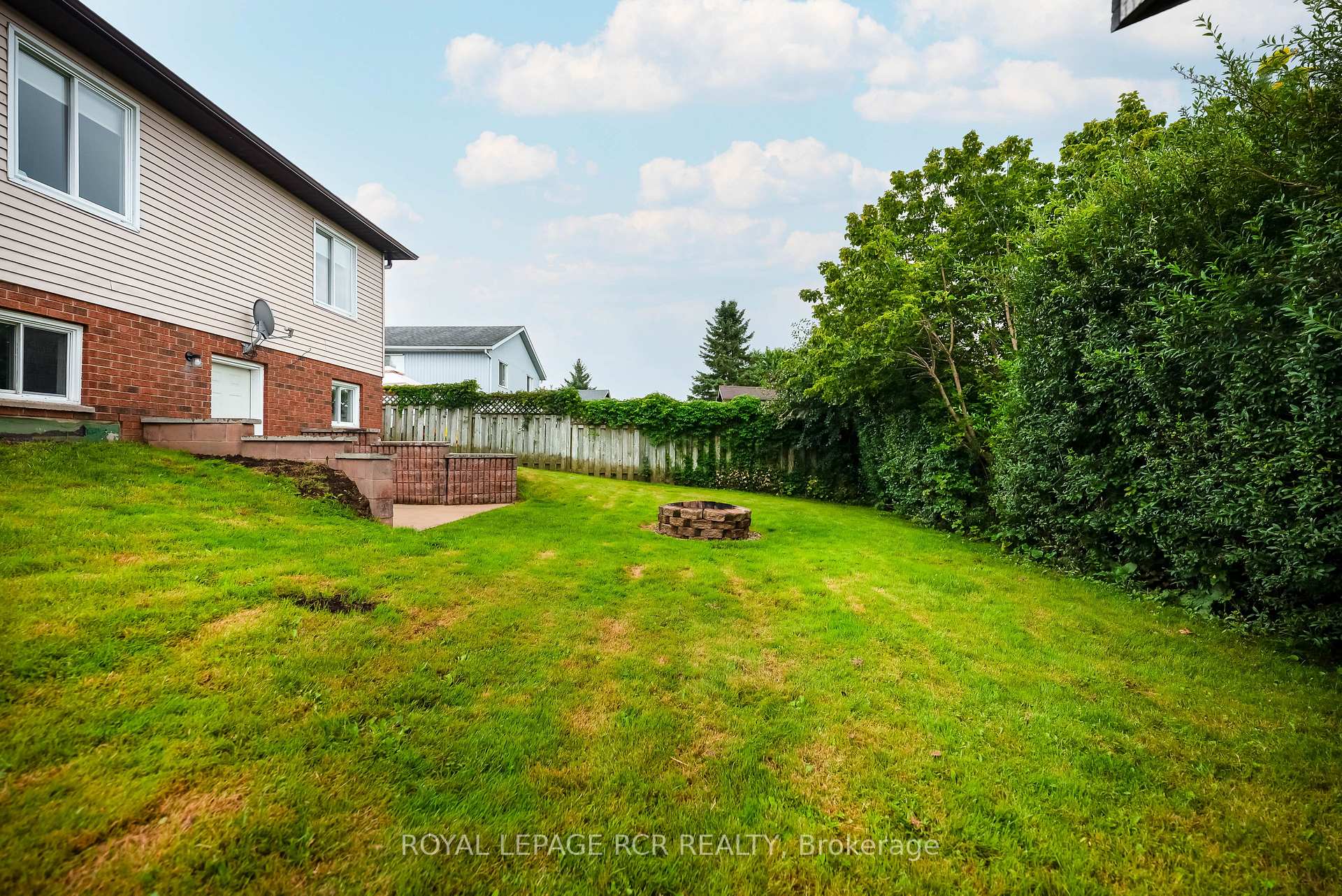 Photo 48 of 169 Melissa Crescent, Wellington North, Mount Forest — HOMEH