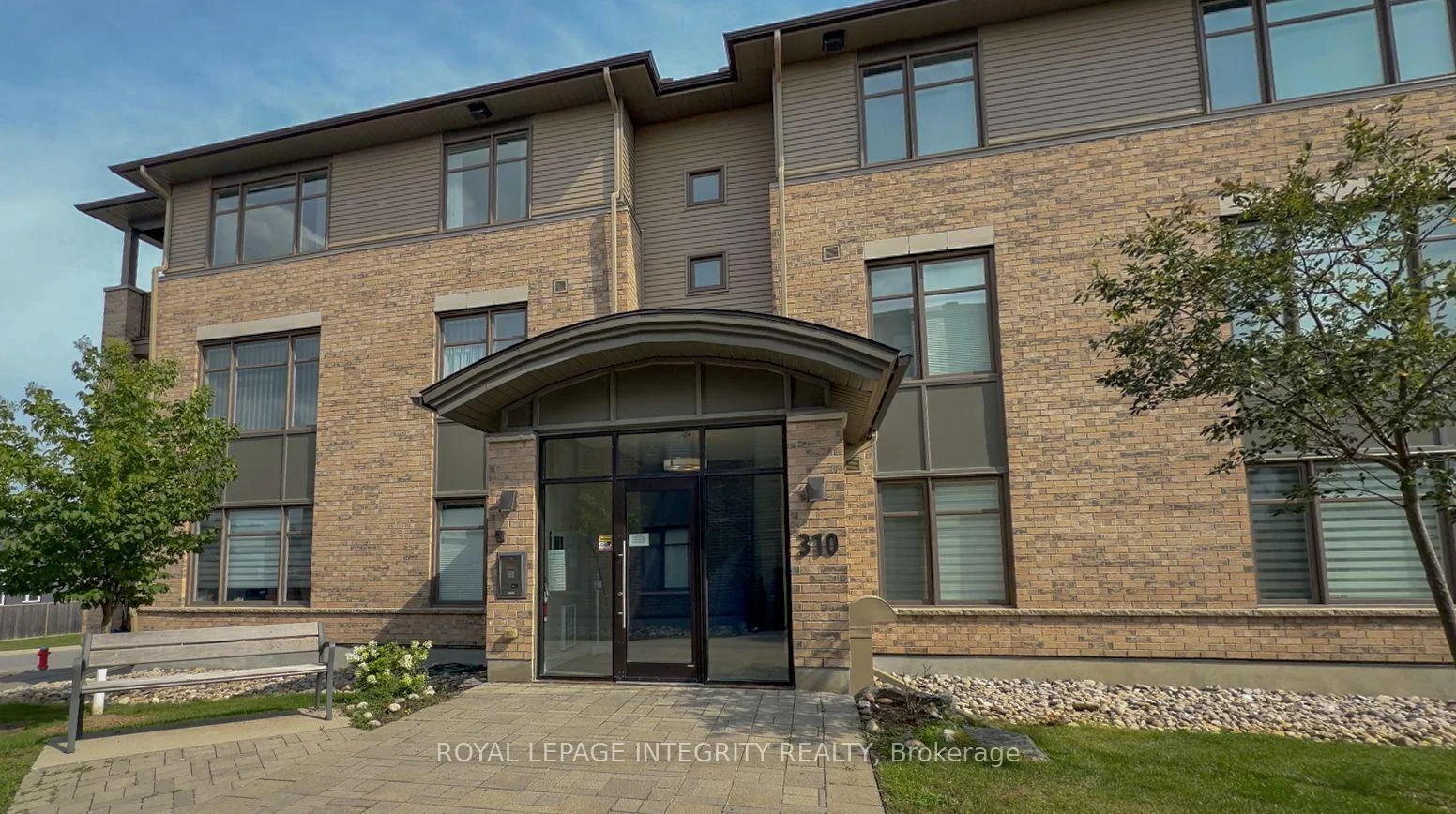 Photo 4 of Unit 104, 310 Jatoba Private, Ottawa, Kanata - Emerald Meadows/Trailwest — HOMEH