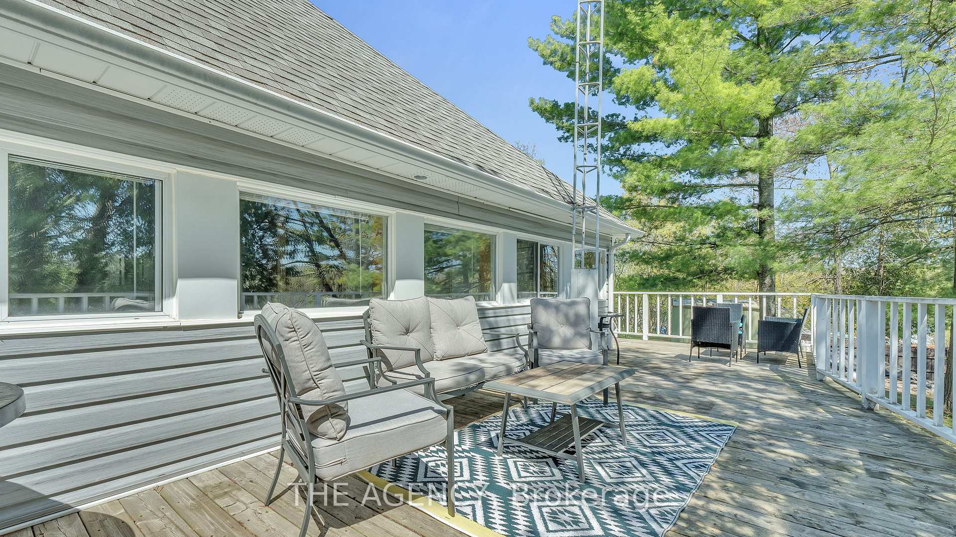 Photo 16 of 108 Coldstream Road, Kawartha Lakes, Fenelon Falls — HOMEH