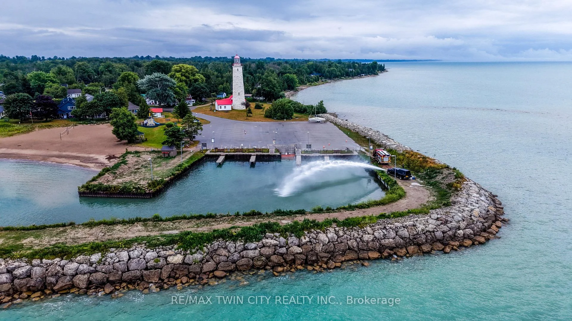Photo 40 of 757 Victoria Road, Huron-Kinloss — HOMEH