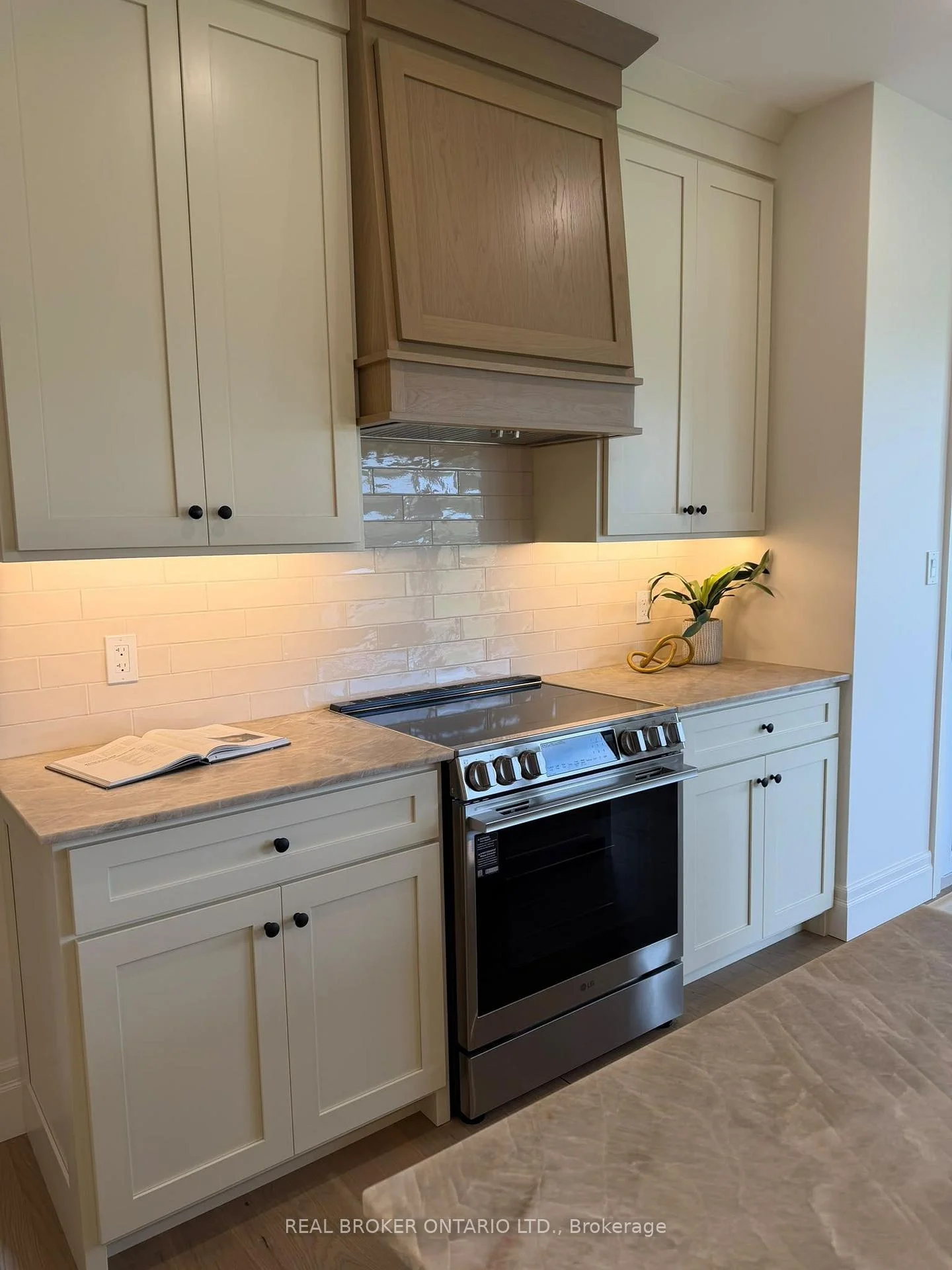 Photo 26 of 11 Concession 13 Townsend Road, Norfolk, Townsend — HOMEH