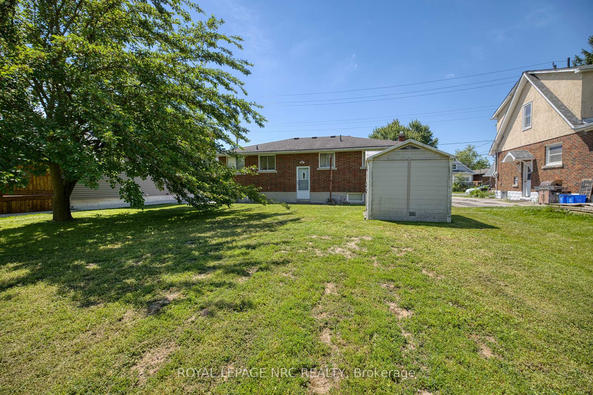 Photo 8 of 409 Broadway Avenue, Welland, Broadway — HOMEH