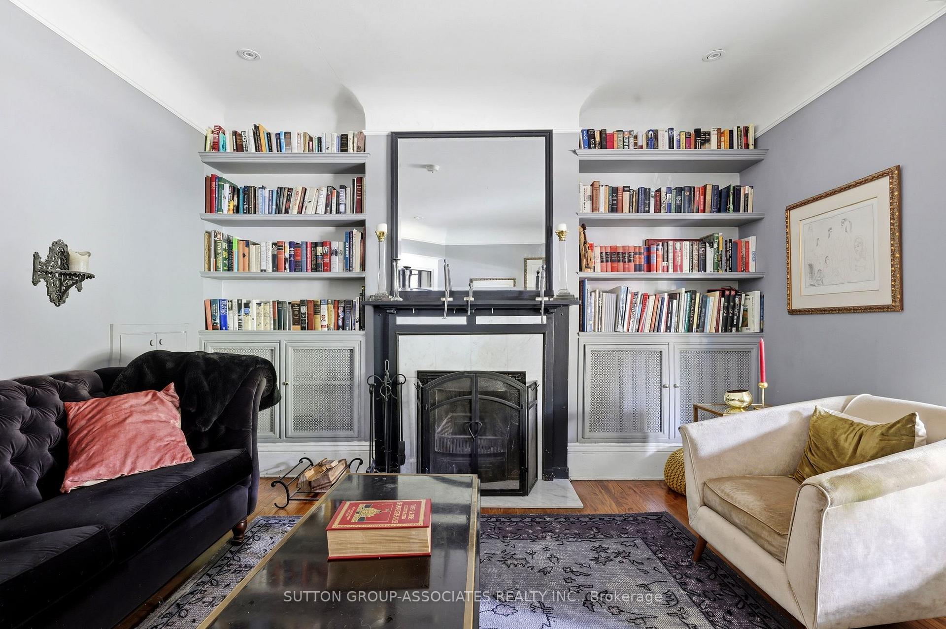 Photo 4 of 33 Albany Avenue, Toronto, The Annex — HOMEH