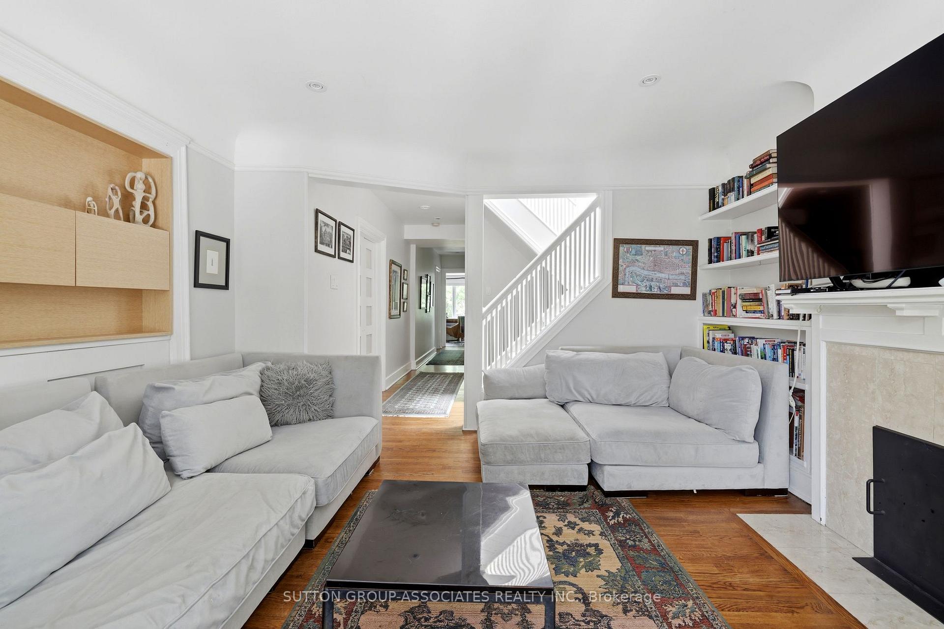 Photo 23 of 33 Albany Avenue, Toronto, The Annex — HOMEH