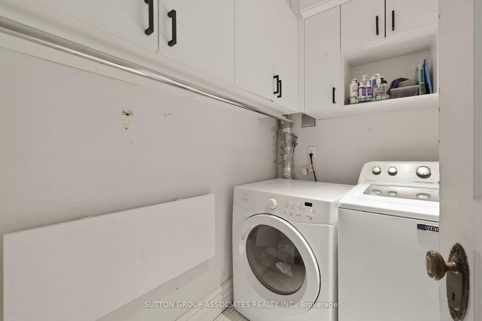 Photo 26 of 33 Albany Avenue, Toronto, The Annex — HOMEH