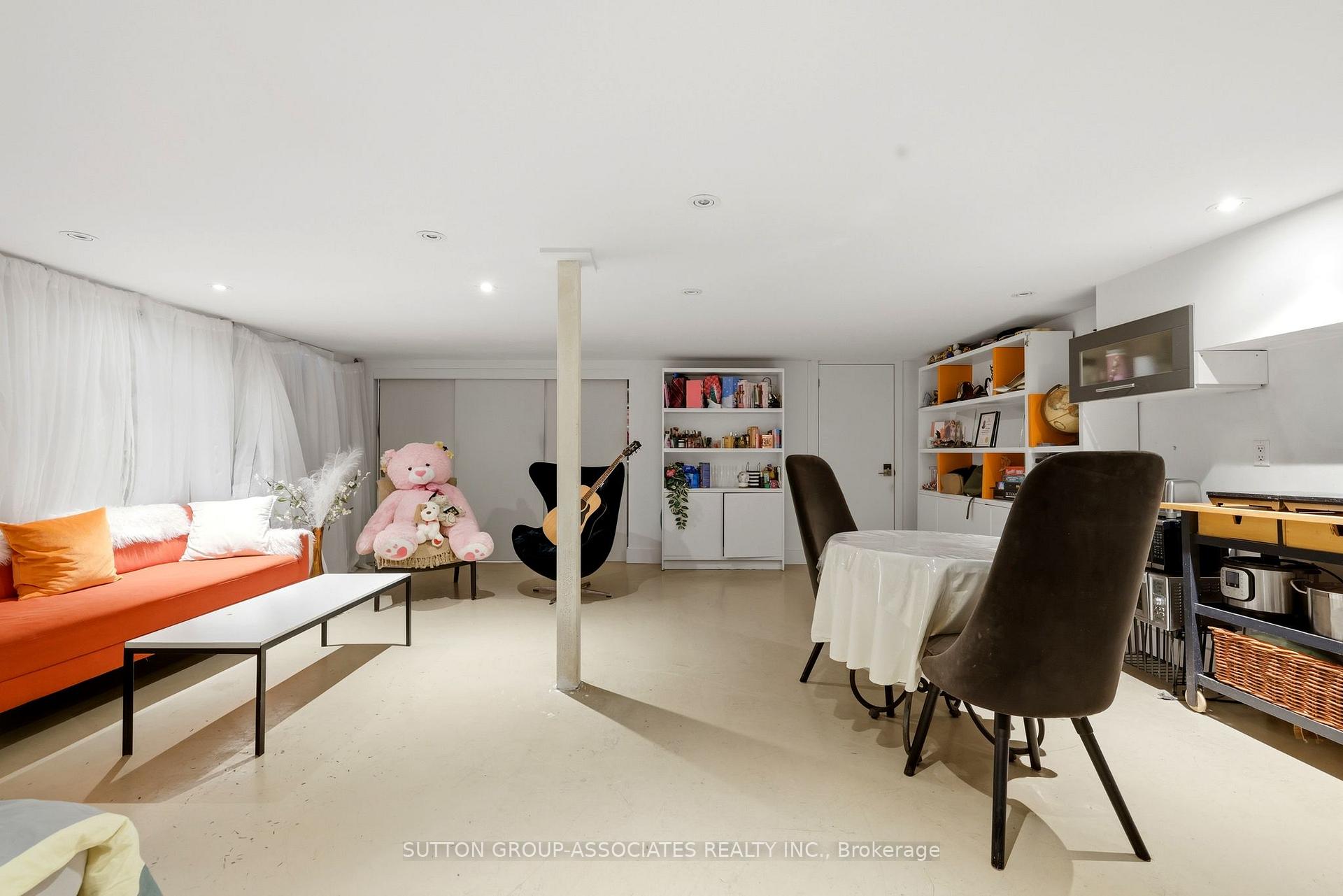 Photo 42 of 33 Albany Avenue, Toronto, The Annex — HOMEH