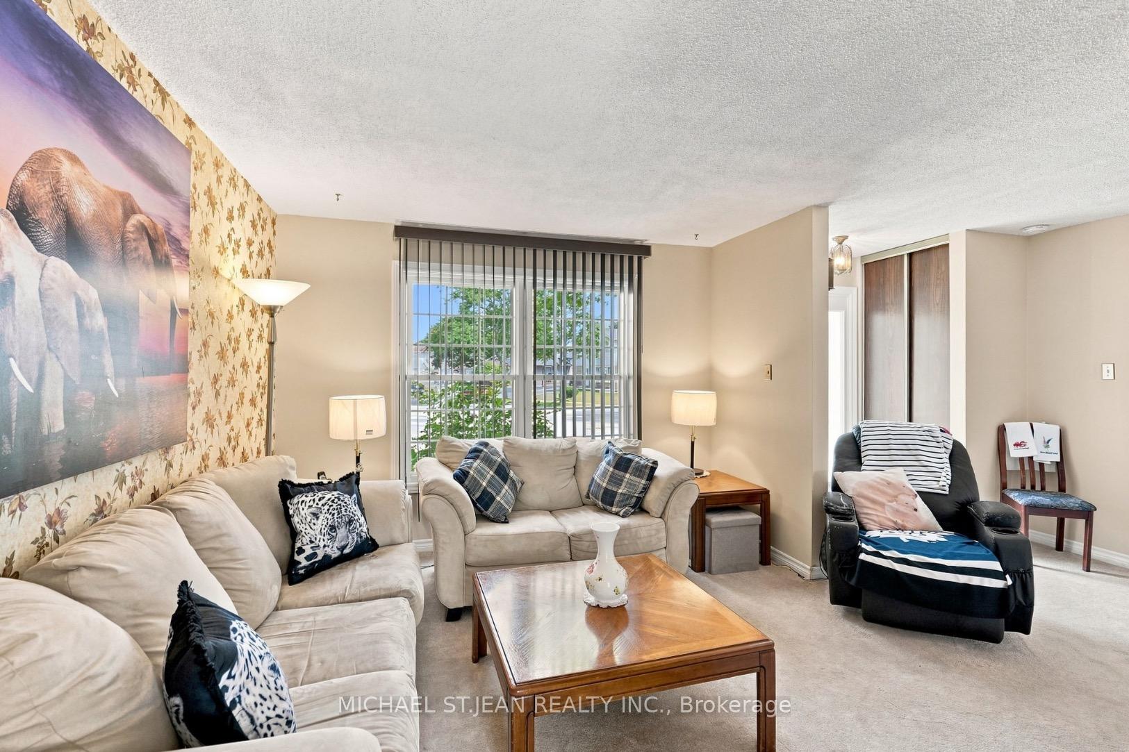 Photo 12 of 31 Belleau Street, Hamilton, Stoney Creek — HOMEH