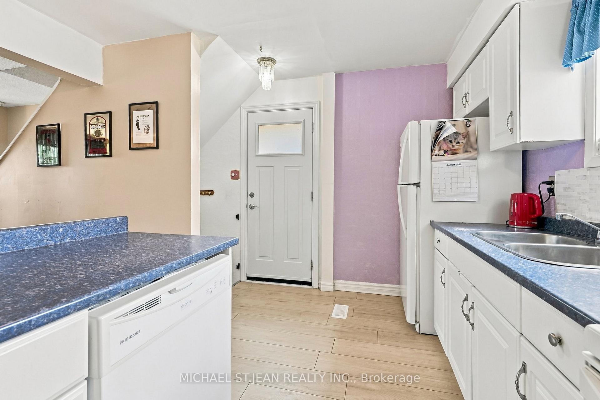 Photo 19 of 31 Belleau Street, Hamilton, Stoney Creek — HOMEH
