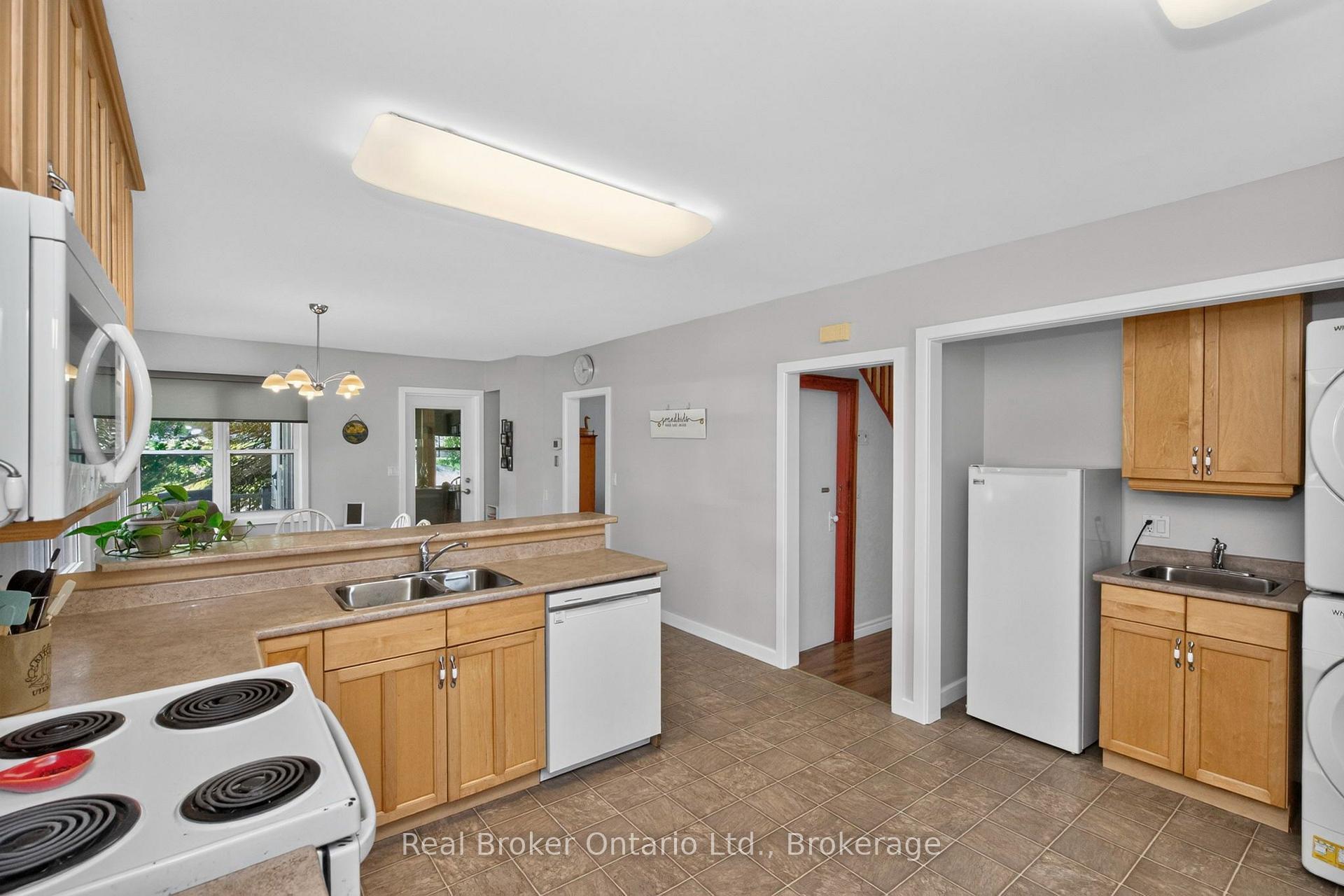 Photo 9 of 150 Lafontaine Road E, Tiny, Rural Tiny — HOMEH
