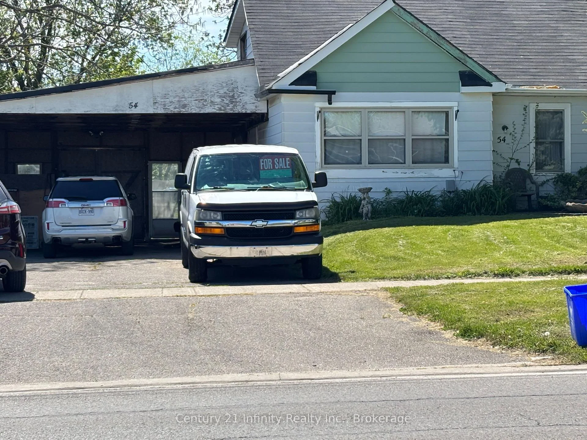 Photo 8 of 54 Townline Road S, Oshawa, Donevan — HOMEH