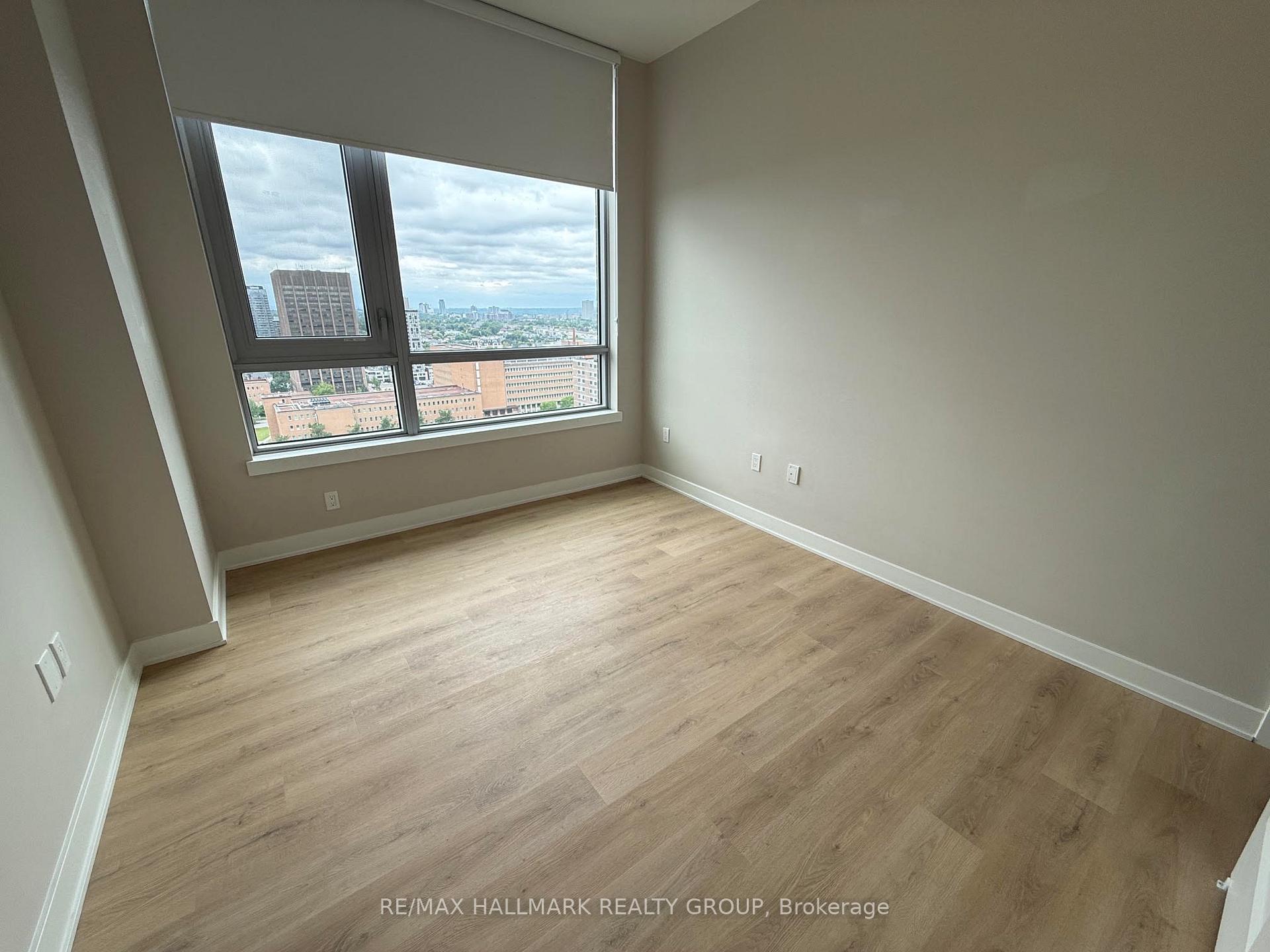 Photo 11 of Unit 1504, 275 Carling Avenue, Ottawa, West Centre Town — HOMEH