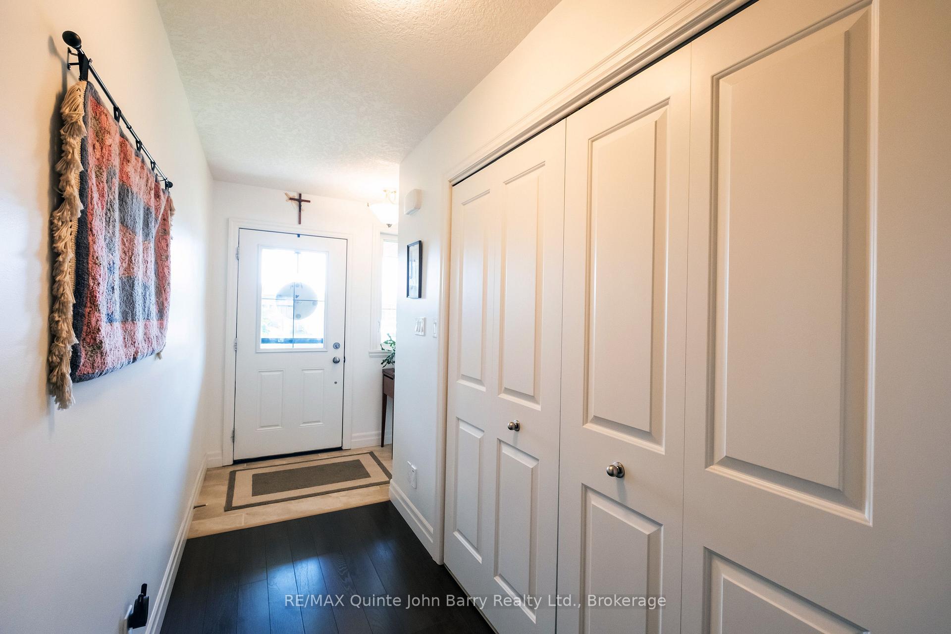 Photo 5 of 9 McIntosh Crescent, Quinte West, Murray Ward — HOMEH