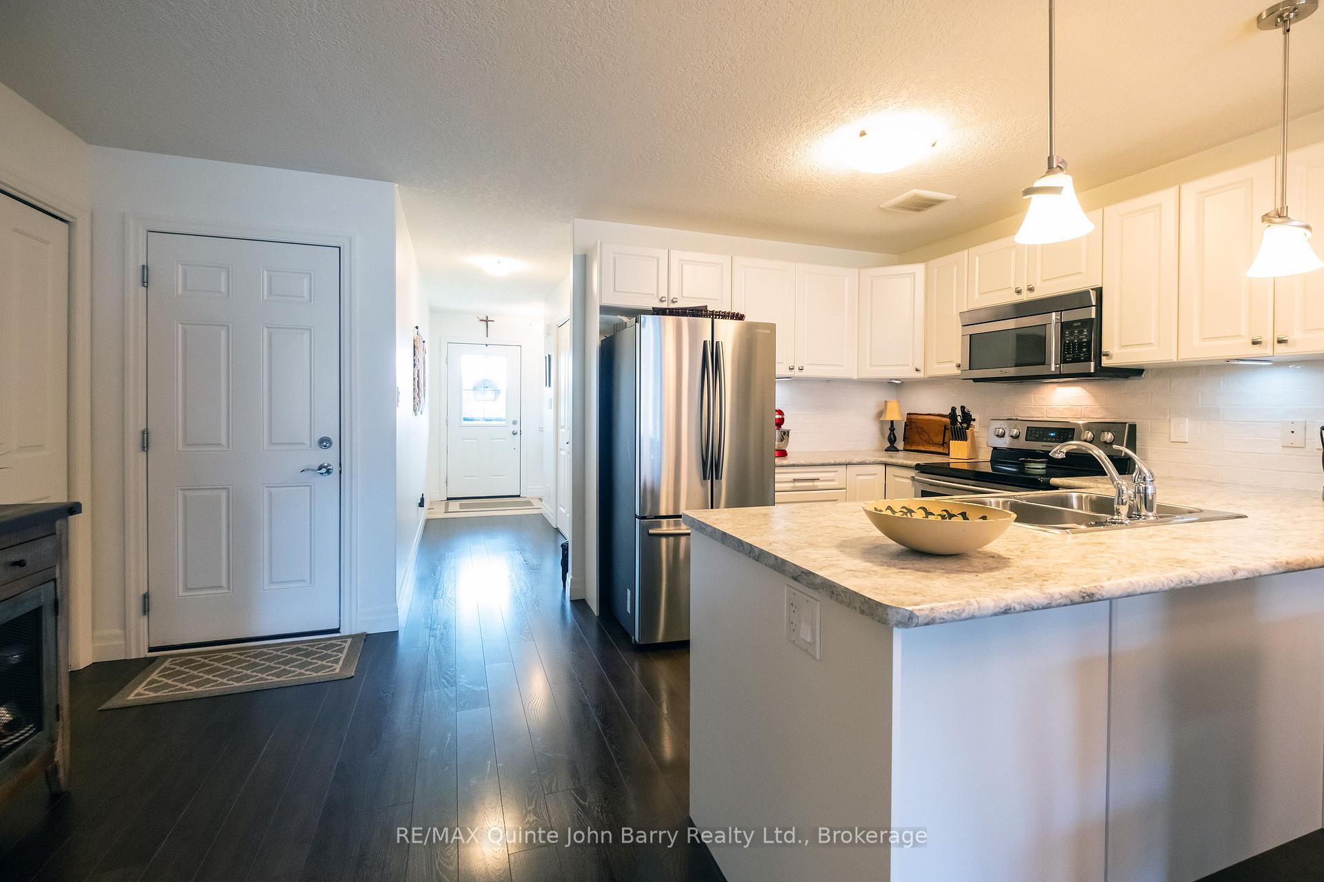 Photo 15 of 9 McIntosh Crescent, Quinte West, Murray Ward — HOMEH