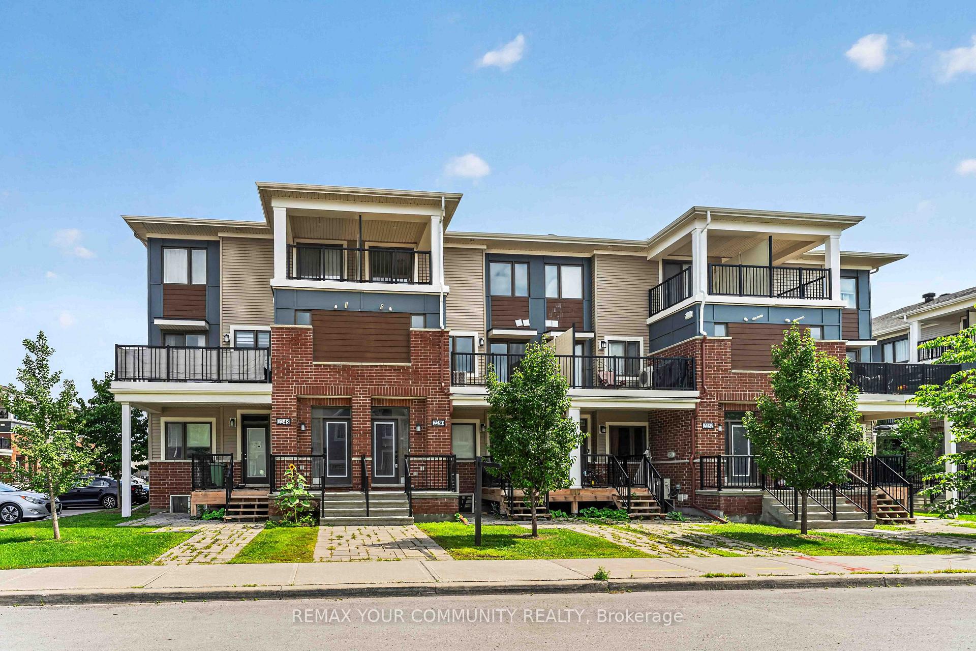 Photo 1 of 2250 Watercolours Way, Ottawa, Barrhaven - Half Moon Bay — HOMEH