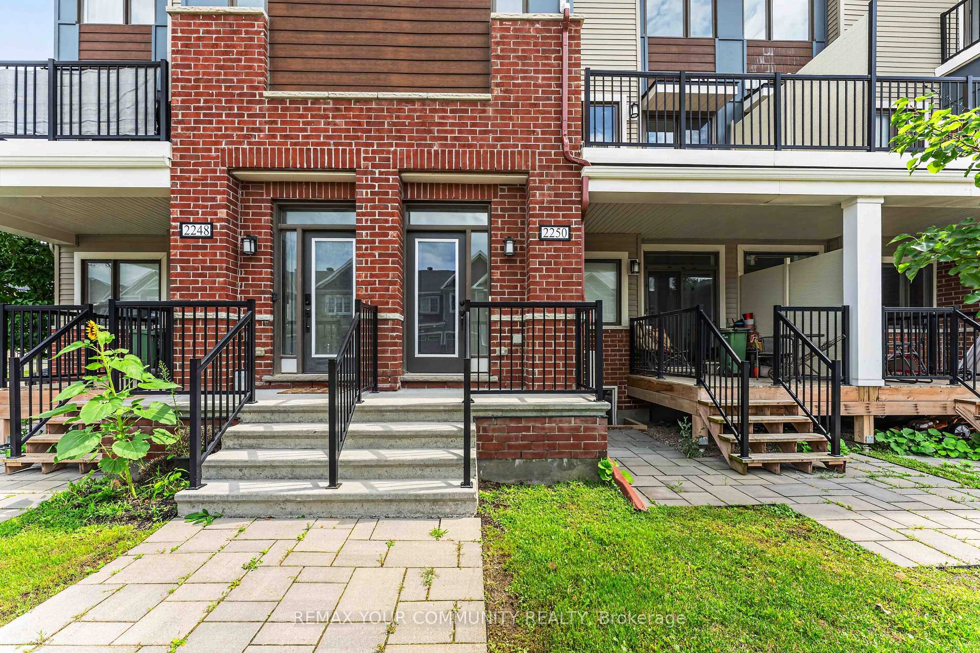Photo 2 of 2250 Watercolours Way, Ottawa, Barrhaven - Half Moon Bay — HOMEH