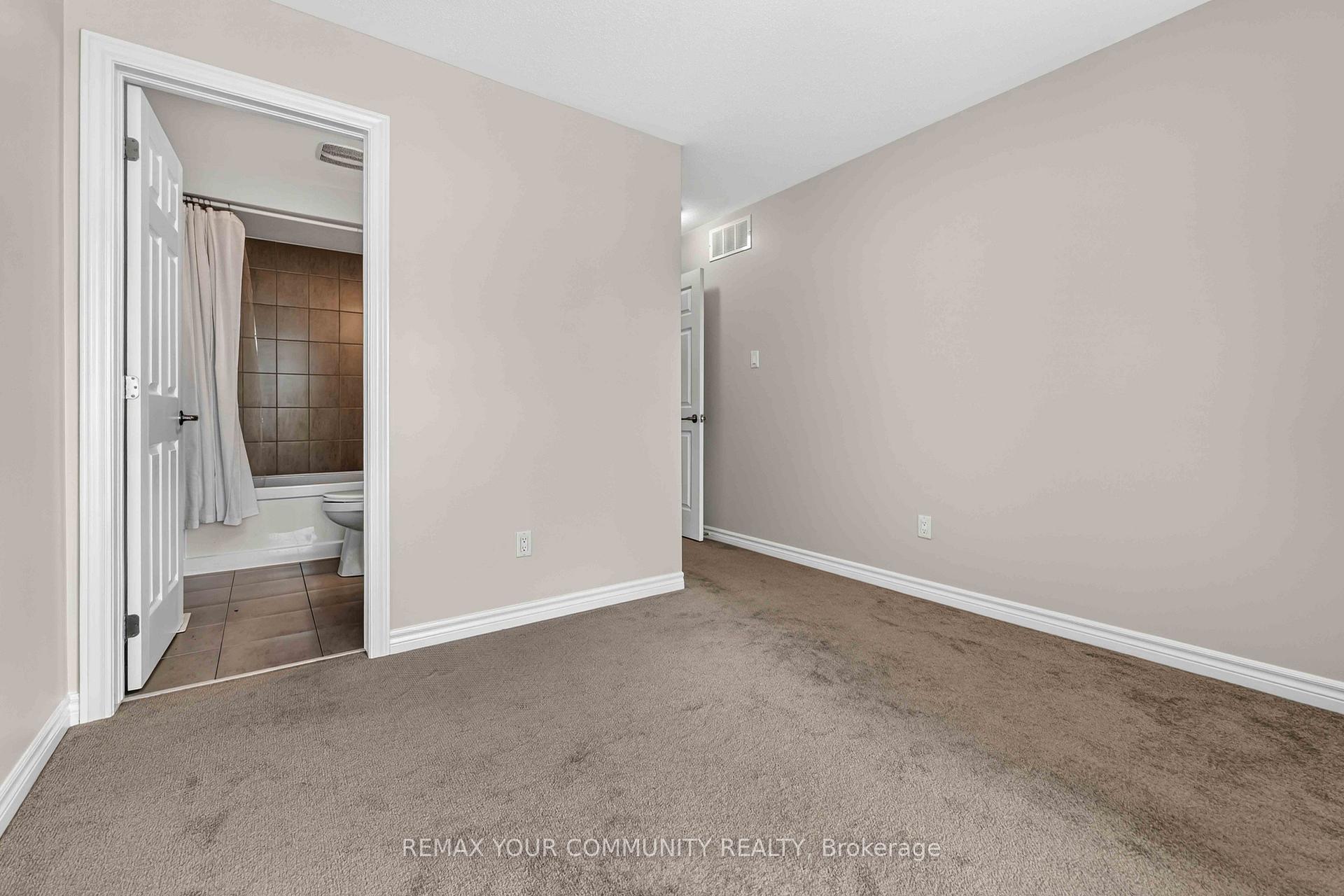 Photo 23 of 2250 Watercolours Way, Ottawa, Barrhaven - Half Moon Bay — HOMEH