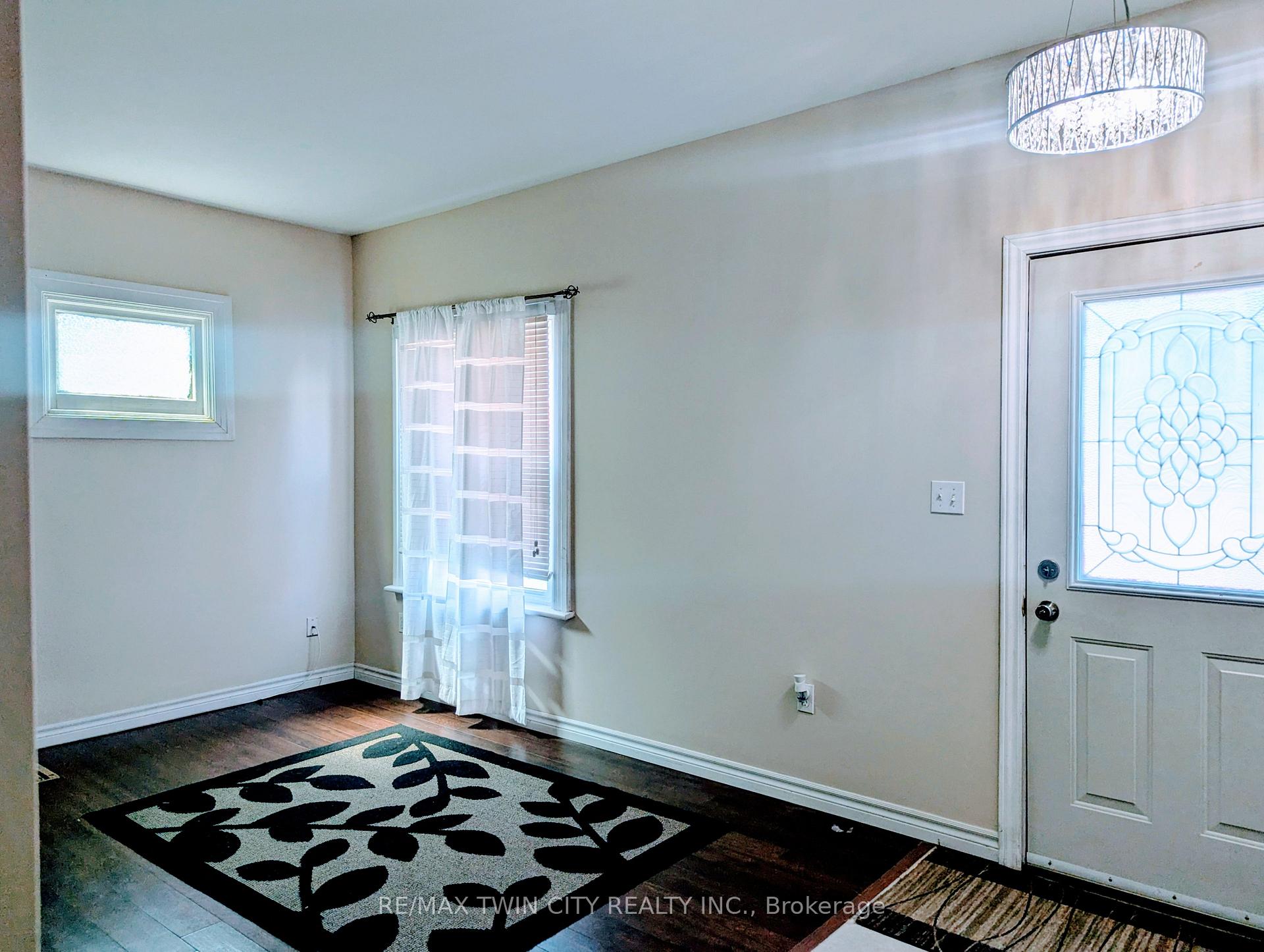 Photo 13 of 81 Grey Street, Brantford, Downtown Core — HOMEH
