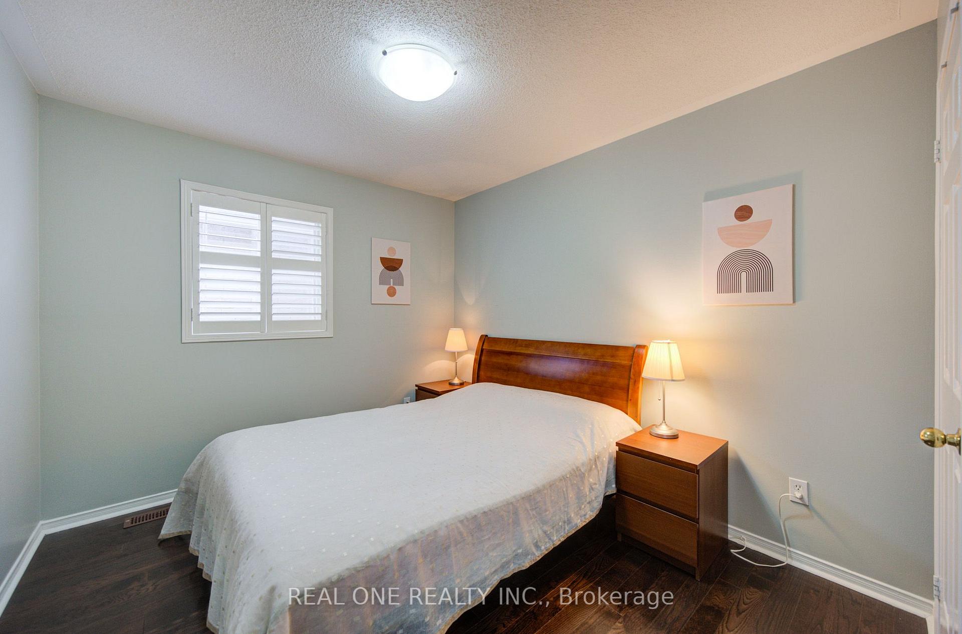 Photo 24 of 191 Drummond Drive, Vaughan, Maple — HOMEH