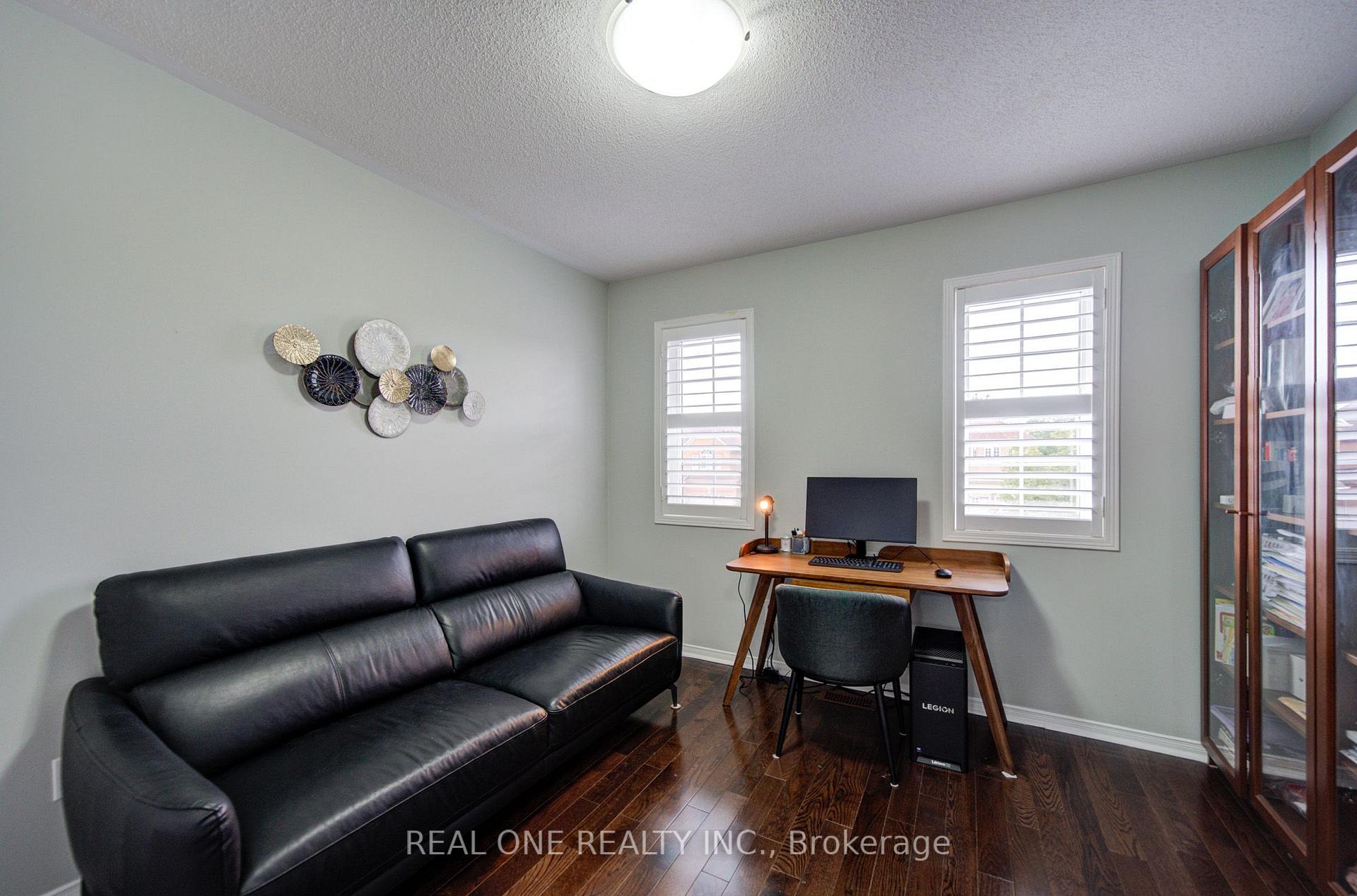 Photo 25 of 191 Drummond Drive, Vaughan, Maple — HOMEH