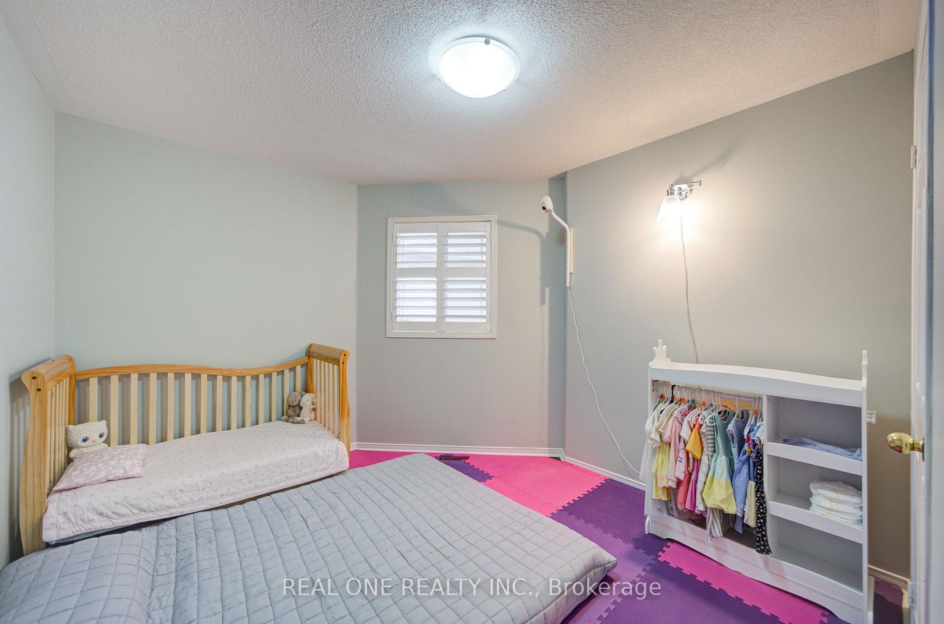 Photo 26 of 191 Drummond Drive, Vaughan, Maple — HOMEH