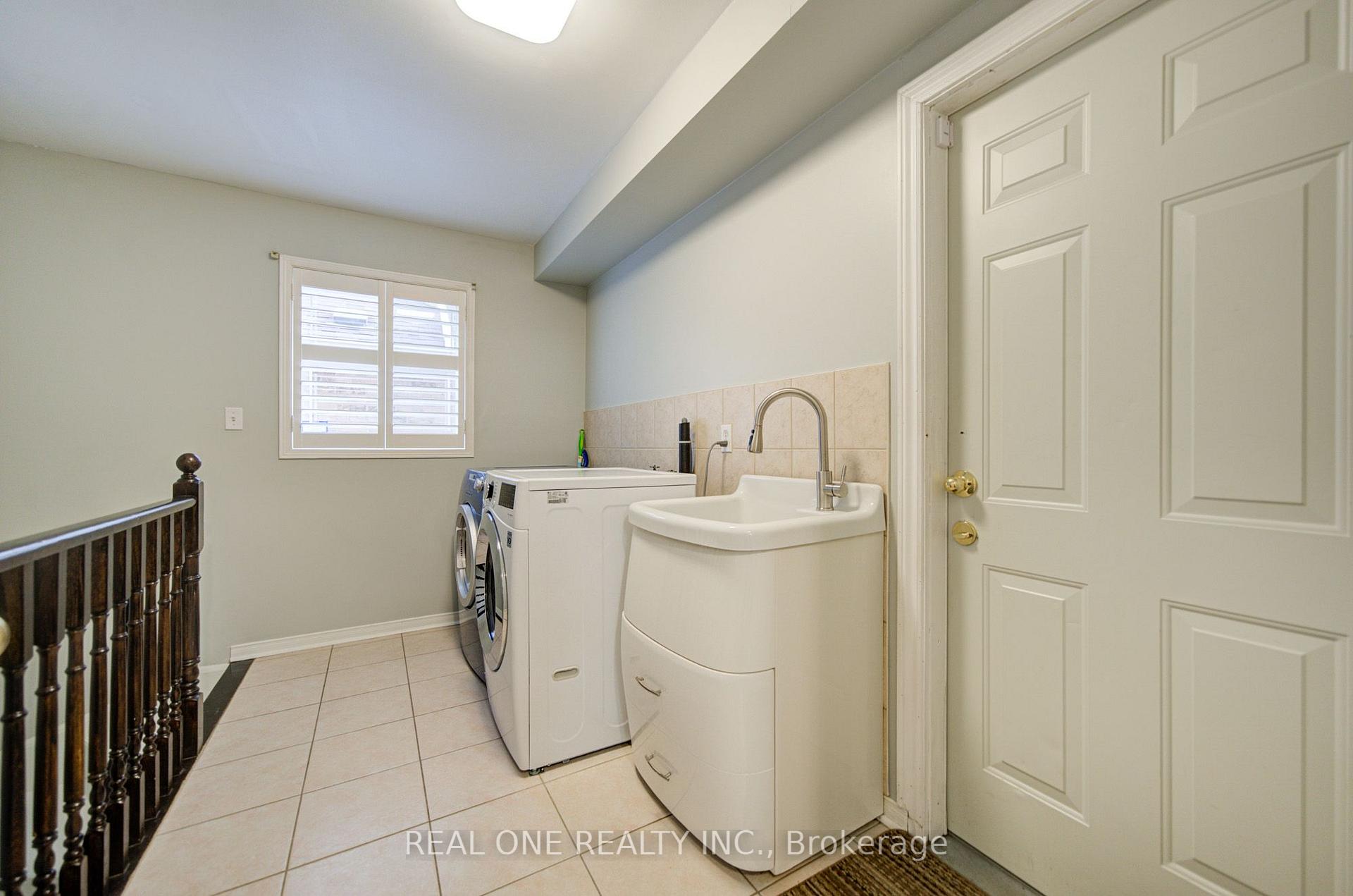 Photo 28 of 191 Drummond Drive, Vaughan, Maple — HOMEH