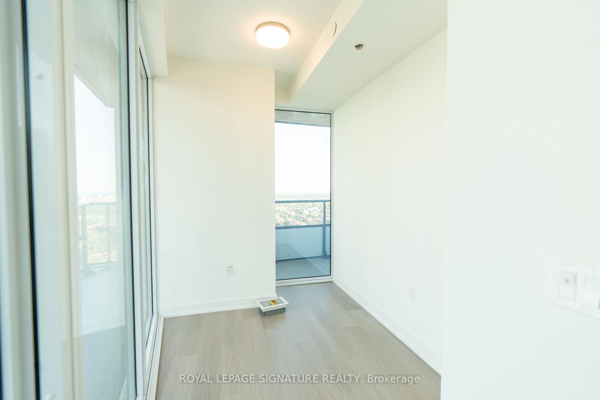 Photo 10 of Unit 1807, 448 Burnhamthorpe Road W, Mississauga, City Centre — HOMEH