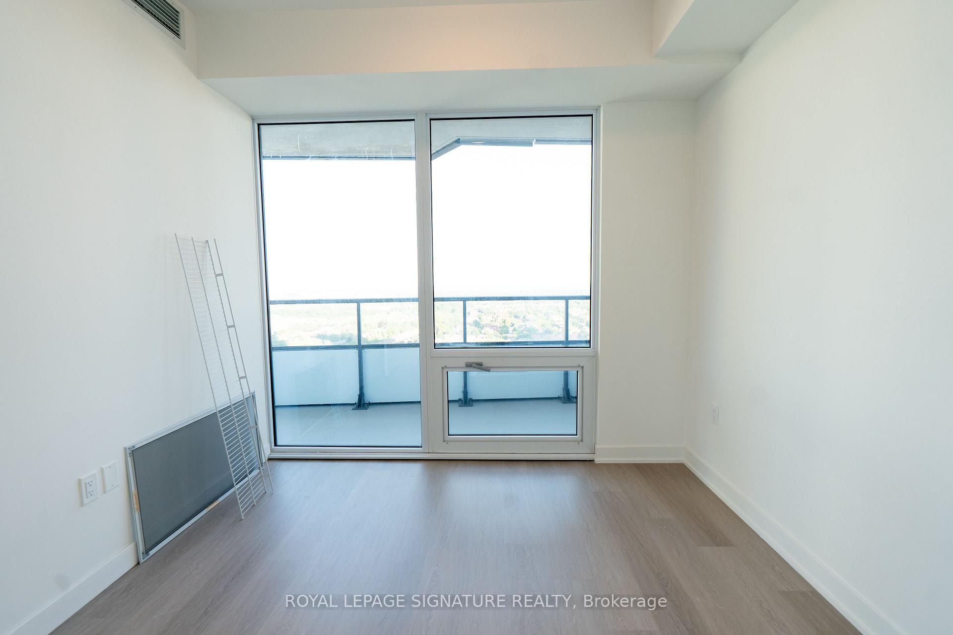 Photo 14 of Unit 1807, 448 Burnhamthorpe Road W, Mississauga, City Centre — HOMEH