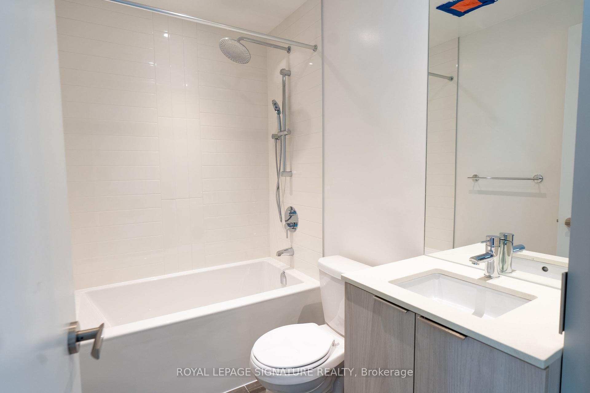 Photo 24 of Unit 1807, 448 Burnhamthorpe Road W, Mississauga, City Centre — HOMEH
