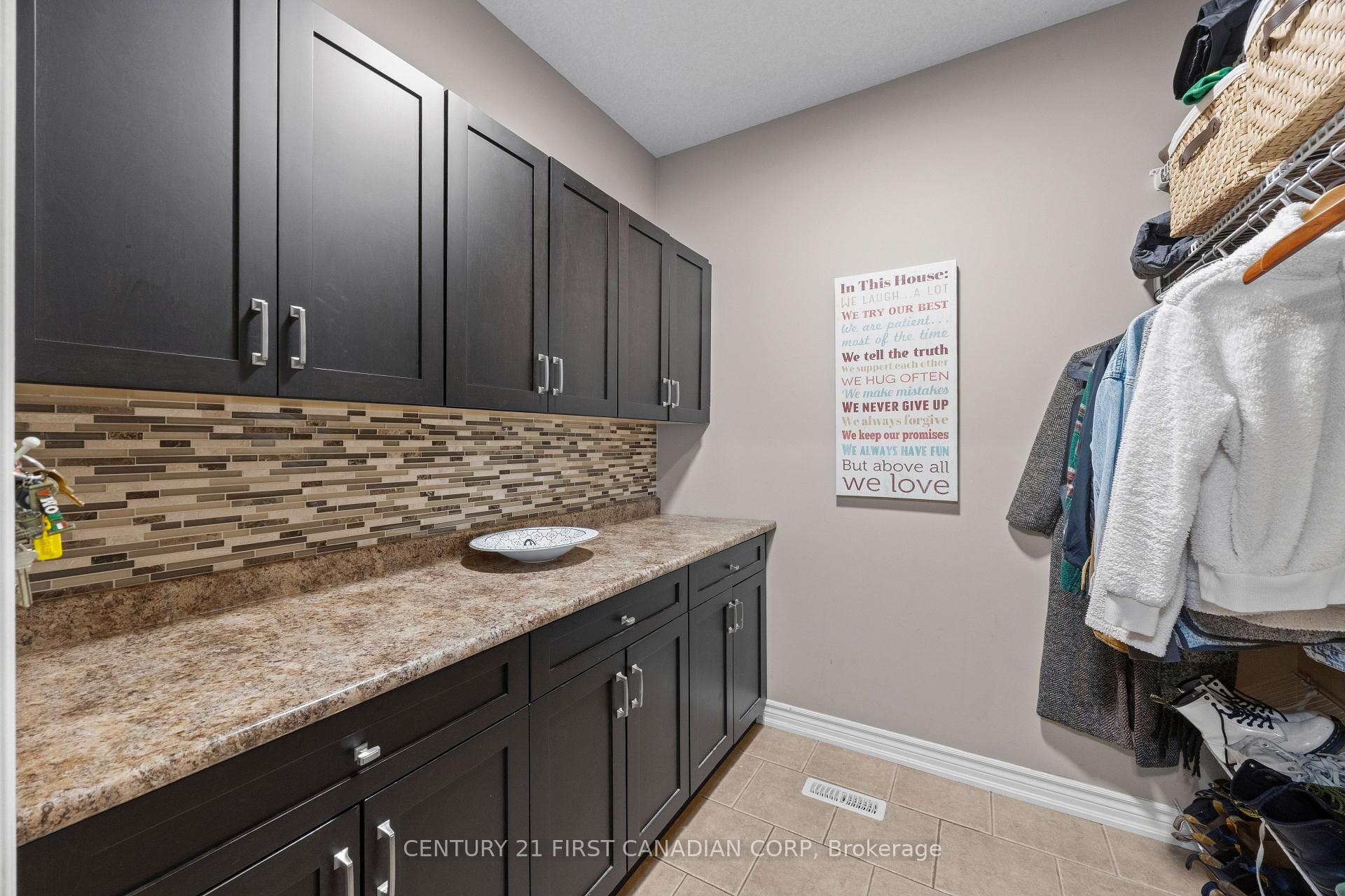 Photo 22 of 646 Redtail Trail, London, North M — HOMEH