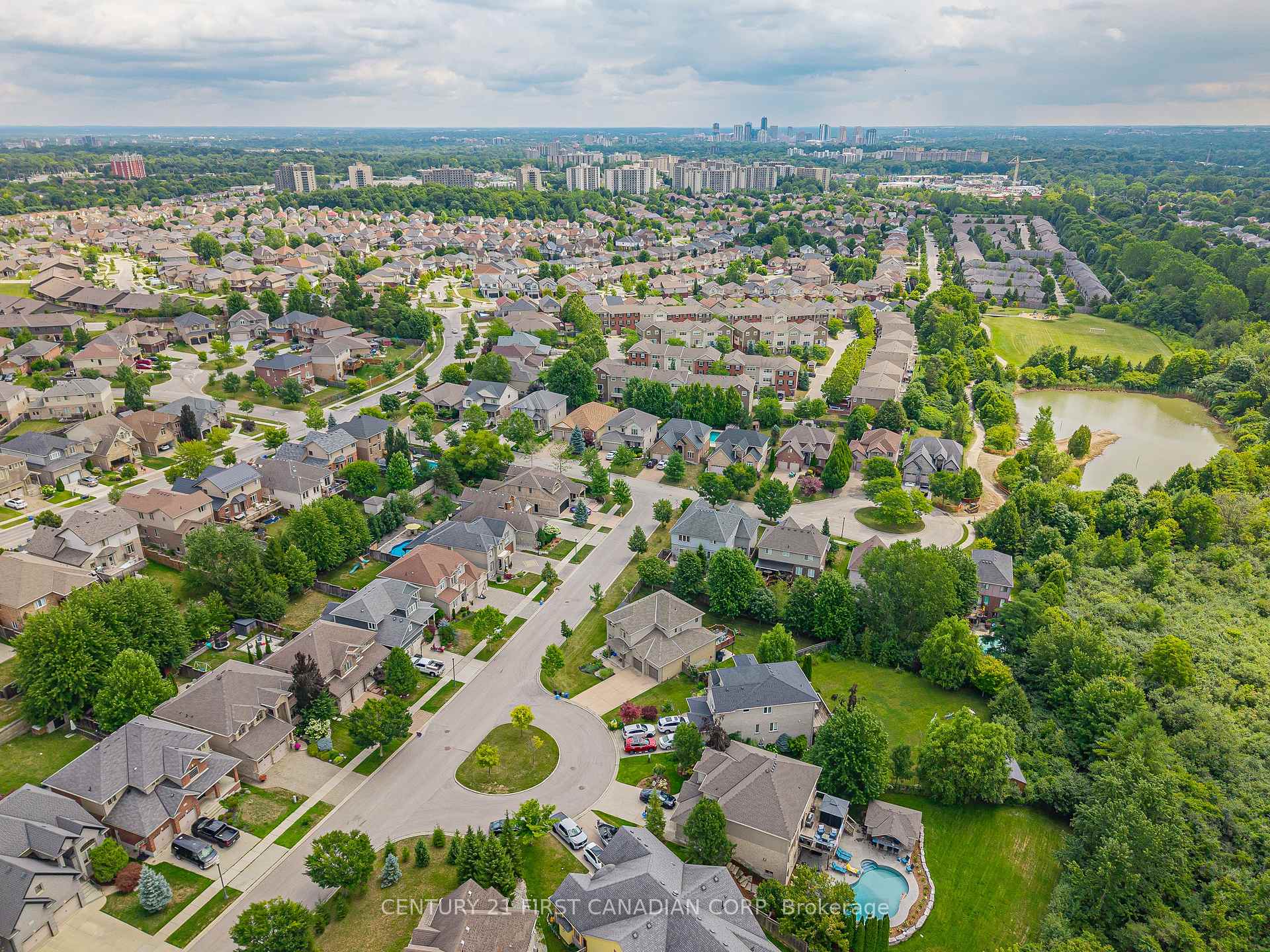 Photo 50 of 646 Redtail Trail, London, North M — HOMEH