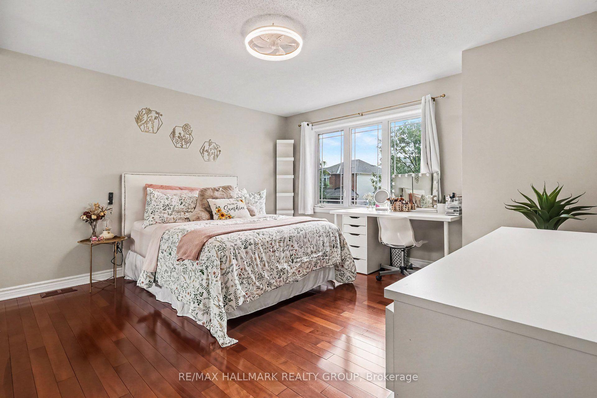 Photo 16 of 302 Grayburn Way, Ottawa, Barrhaven - Strandherd — HOMEH