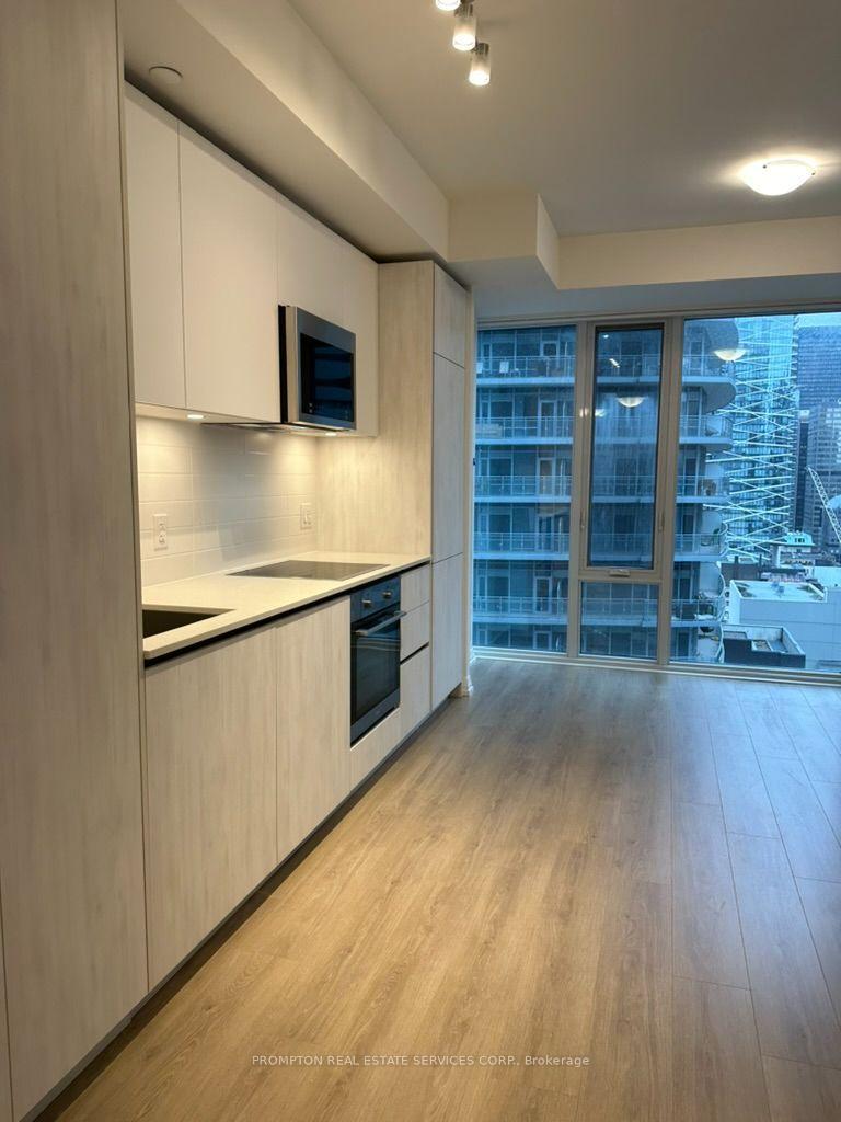 Photo 7 of Unit 2108, 8 Widmer Street, Toronto, Waterfront Communities — HOMEH