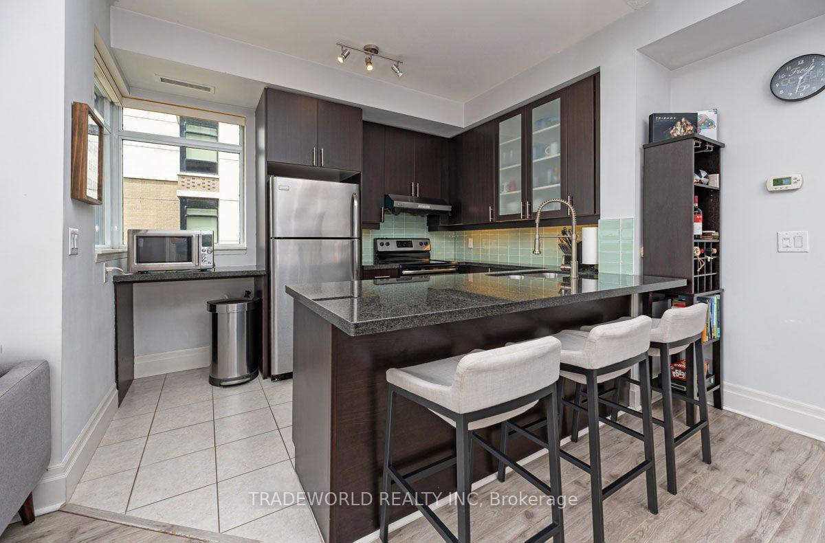 Photo 7 of Unit 504, 131 Upper Duke Crescent, Markham, Unionville — HOMEH