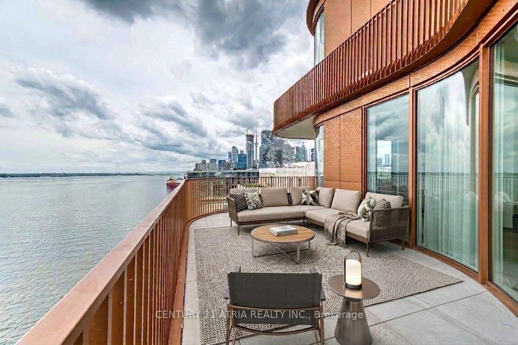 Photo 2 of Unit LPH12, 155 Merchants' Wharf, Toronto, Waterfront Communities — HOMEH
