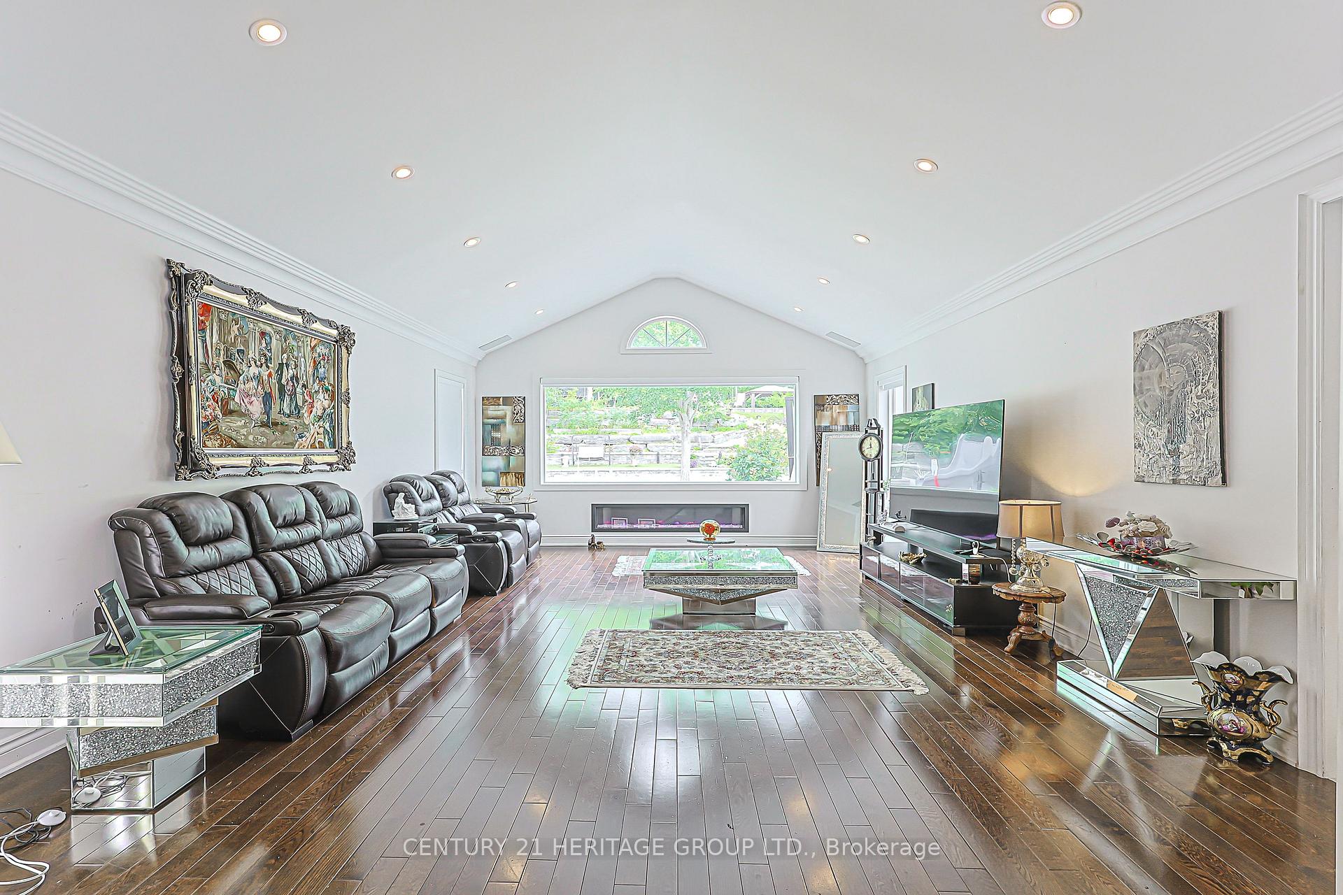 Photo 12 of 120 Kootenay Ridge, Vaughan, Rural Vaughan — HOMEH