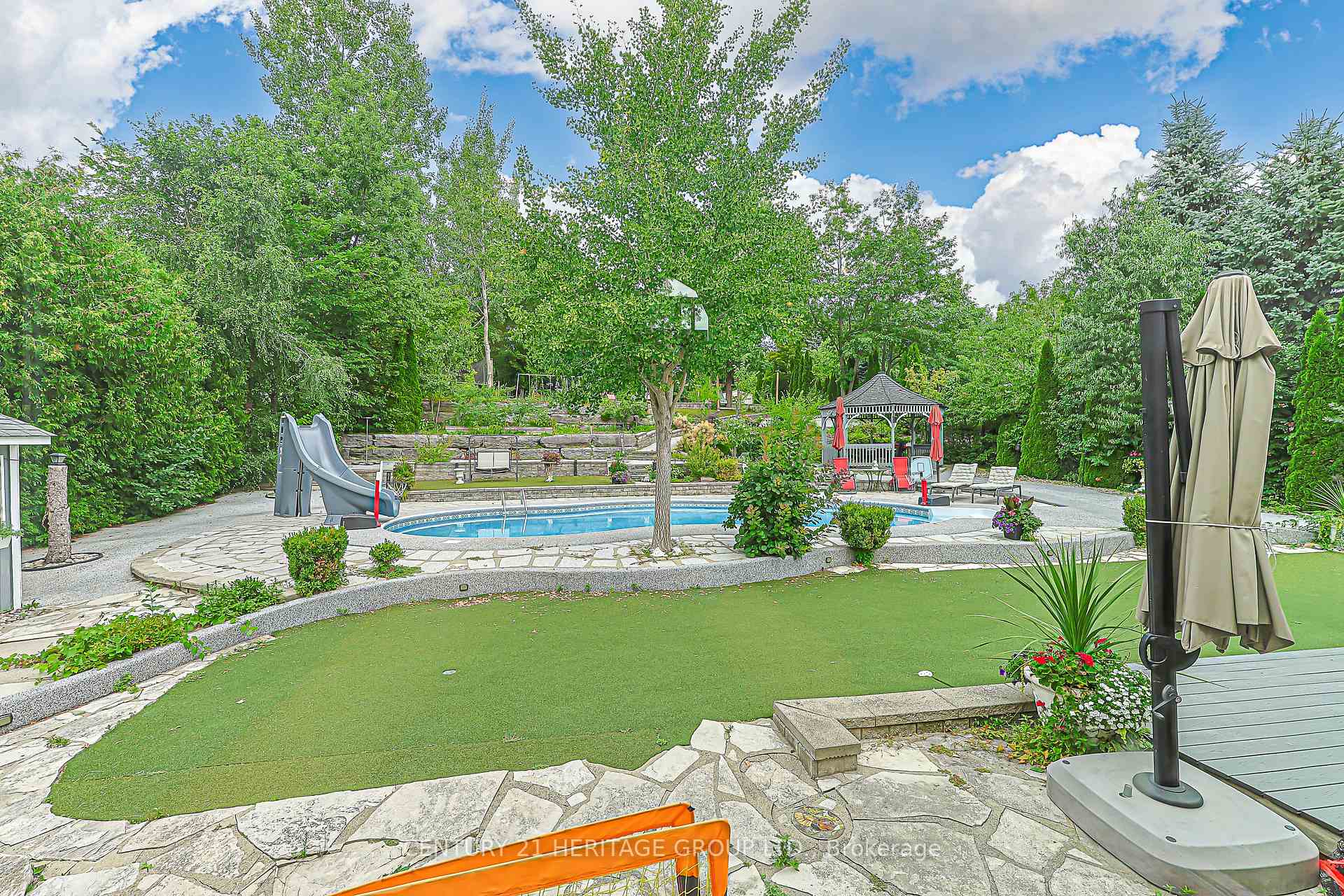 Photo 15 of 120 Kootenay Ridge, Vaughan, Rural Vaughan — HOMEH