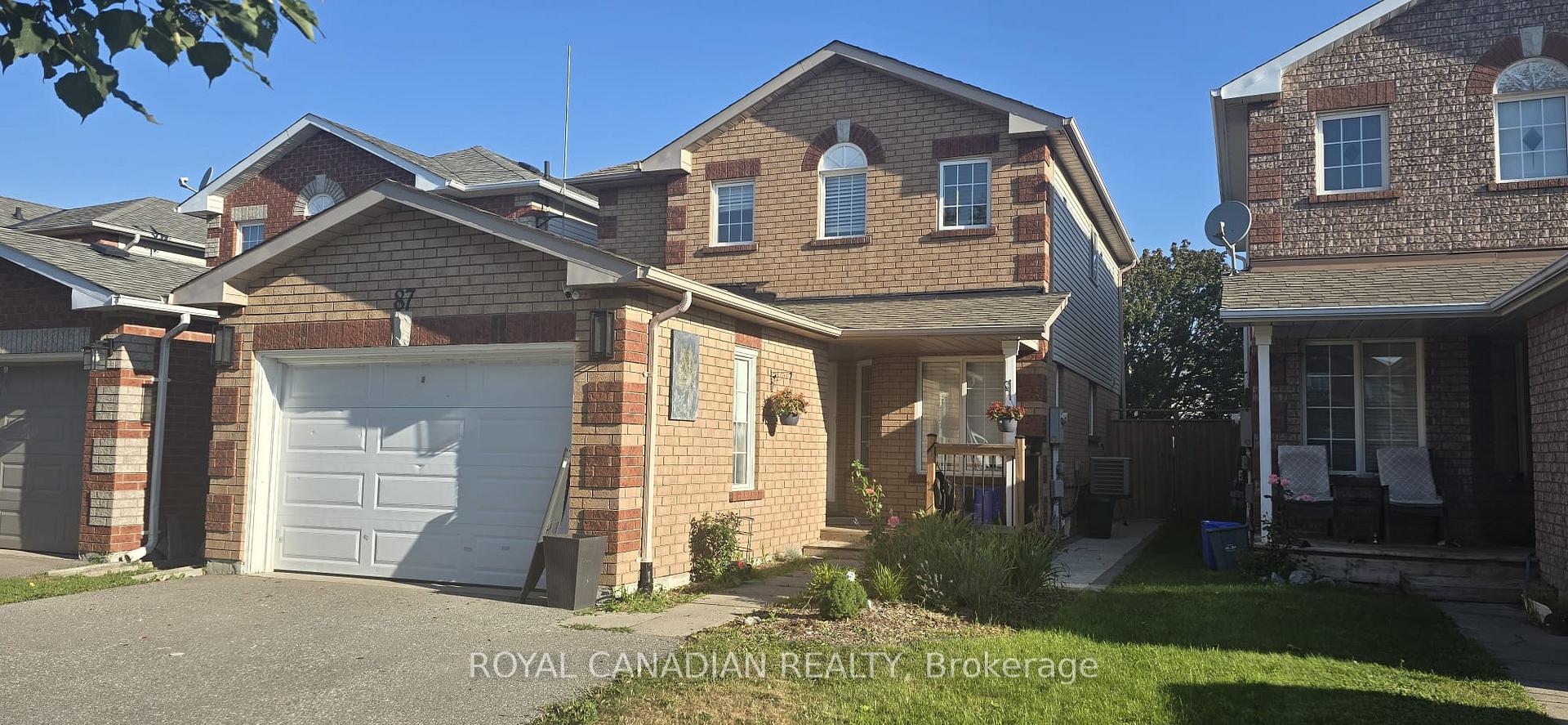 Photo 2 of 87 John Walter Crescent, Clarington, Courtice — HOMEH