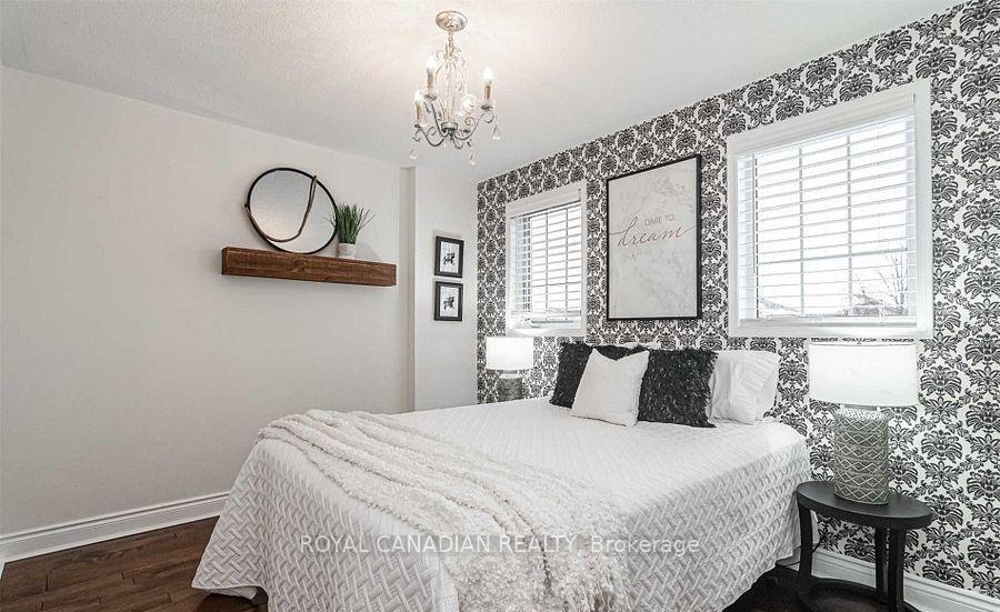 Photo 13 of 87 John Walter Crescent, Clarington, Courtice — HOMEH