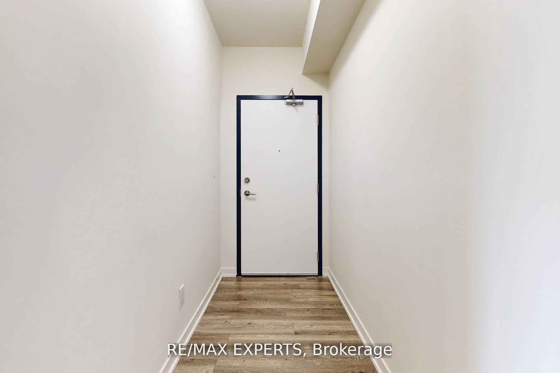 Photo 10 of Unit 1604, 128 King Street N, Waterloo, Downtown Waterloo — HOMEH