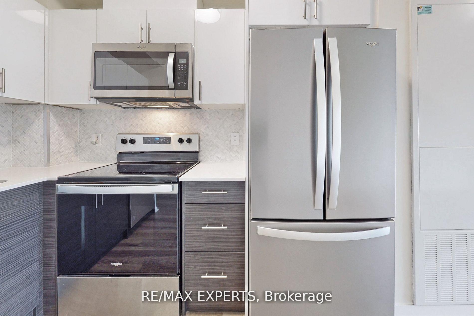 Photo 21 of Unit 1604, 128 King Street N, Waterloo, Downtown Waterloo — HOMEH