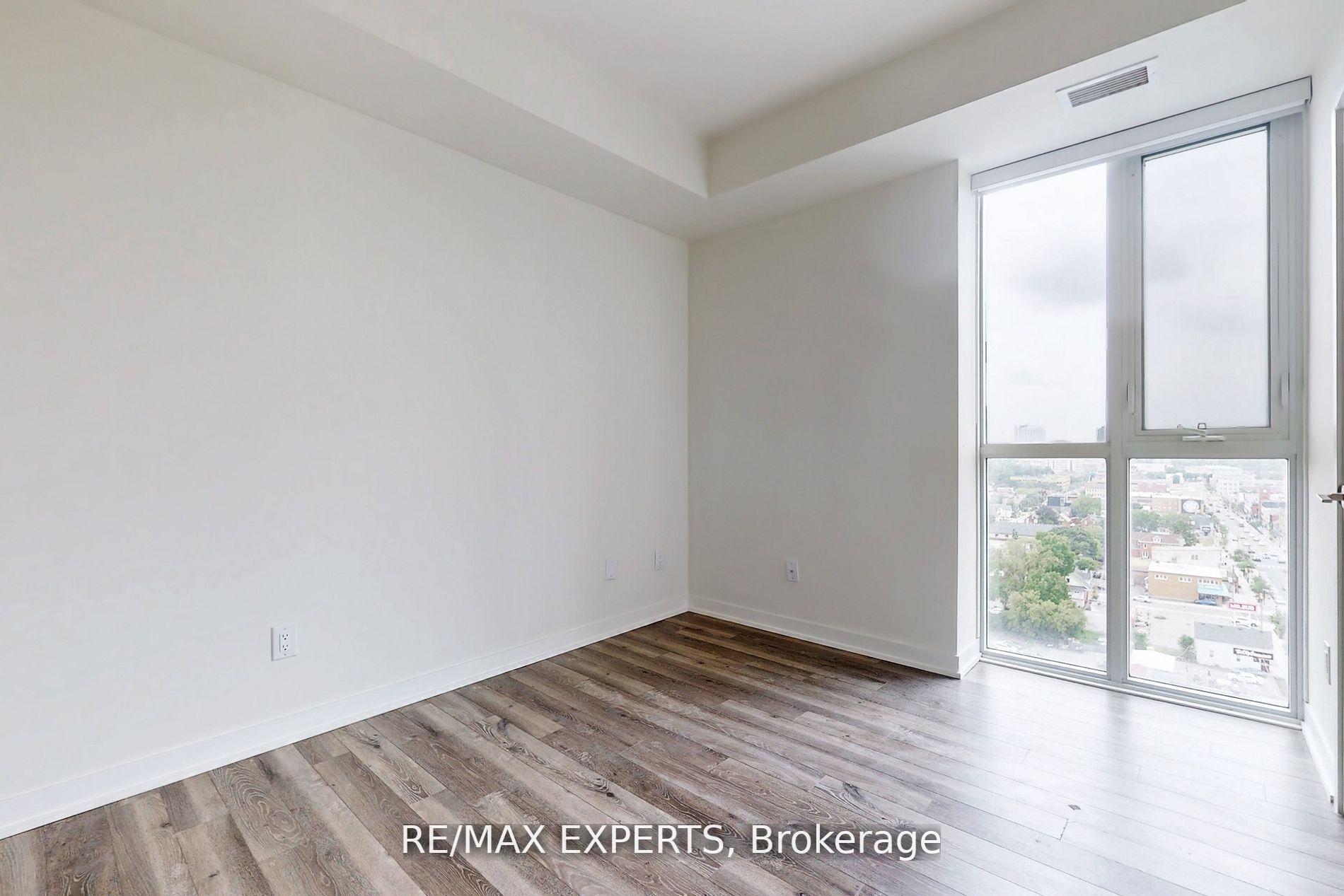 Photo 22 of Unit 1604, 128 King Street N, Waterloo, Downtown Waterloo — HOMEH