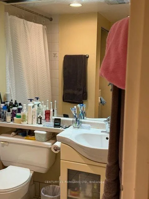 Photo 10 of Unit 207, 284 Bloor Street W, Toronto, The Annex — HOMEH