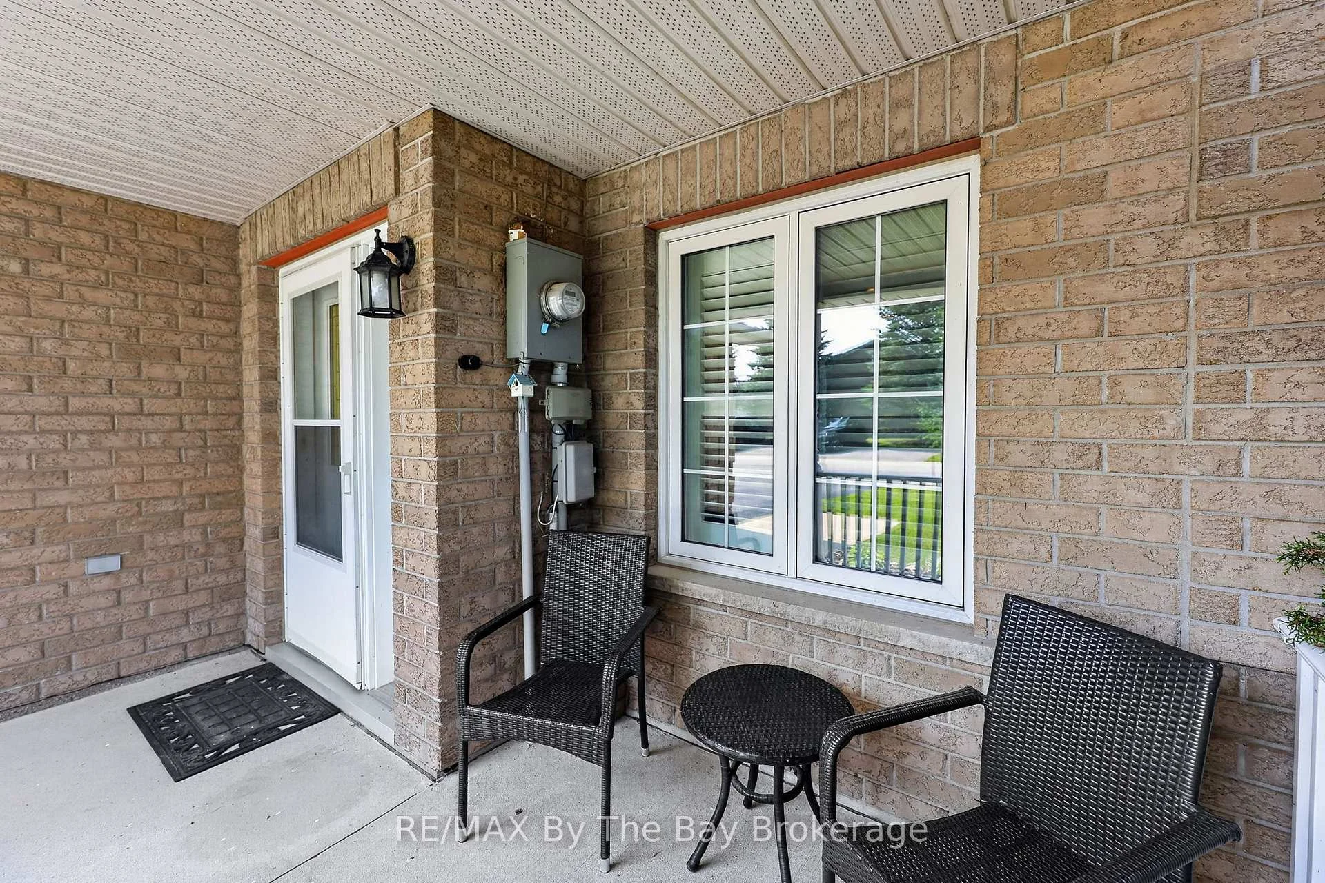 Photo 5 of 105 Meadow Lane, Wasaga Beach — HOMEH