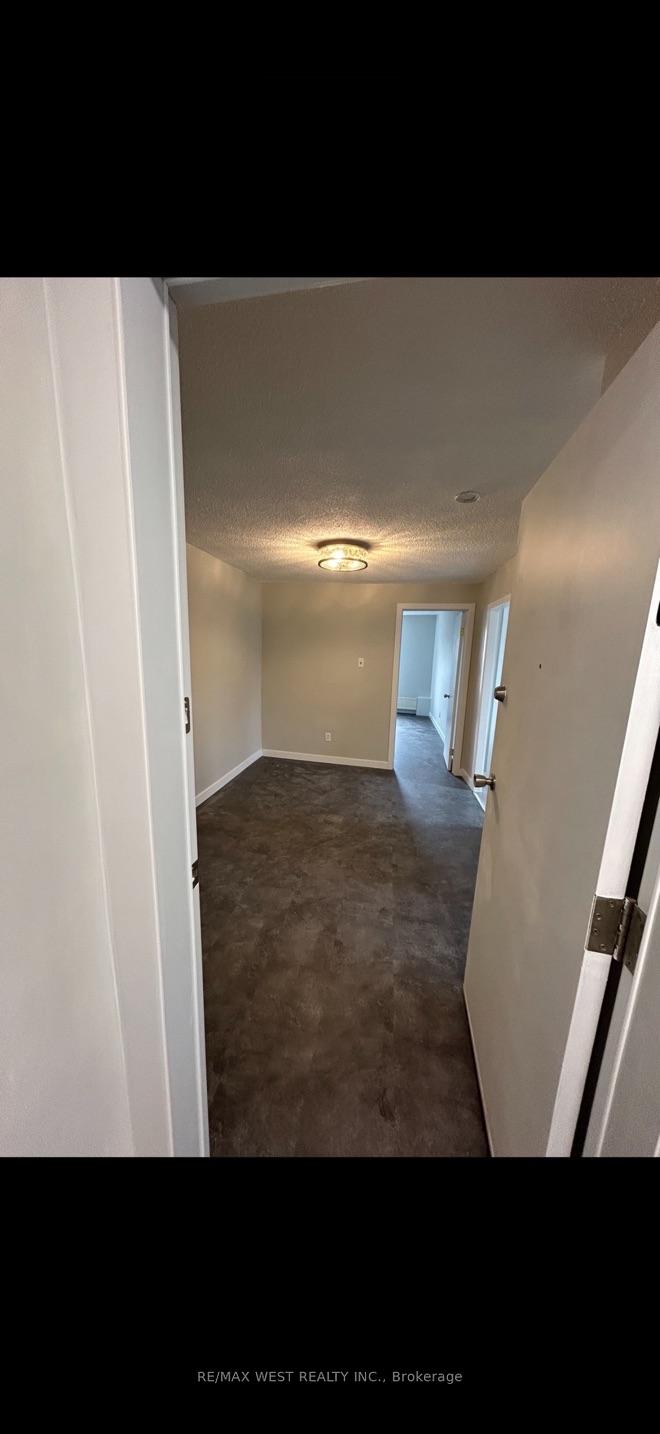 Photo 3 of Unit A, 88 Uxbridge Avenue, Toronto, Weston-Pellam Park — HOMEH