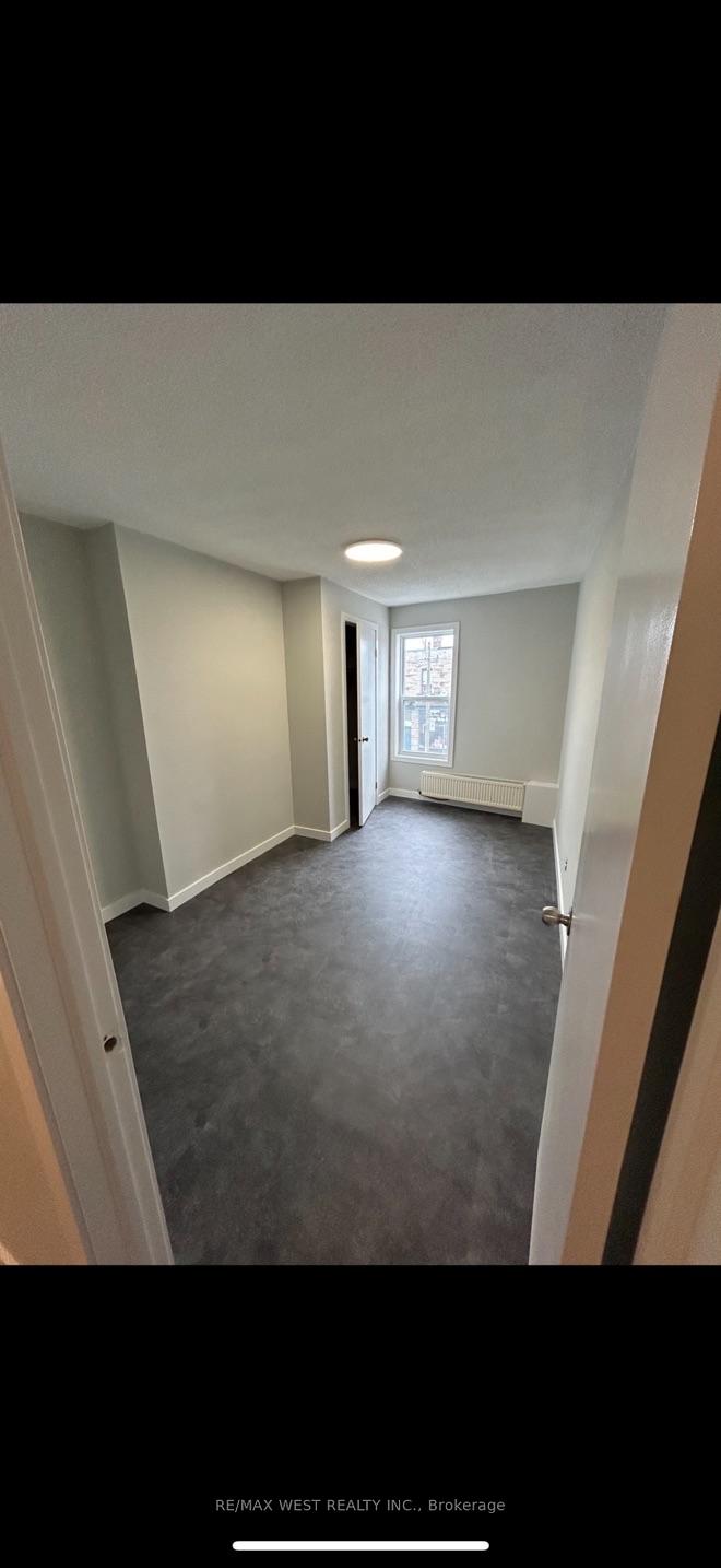 Photo 4 of Unit A, 88 Uxbridge Avenue, Toronto, Weston-Pellam Park — HOMEH